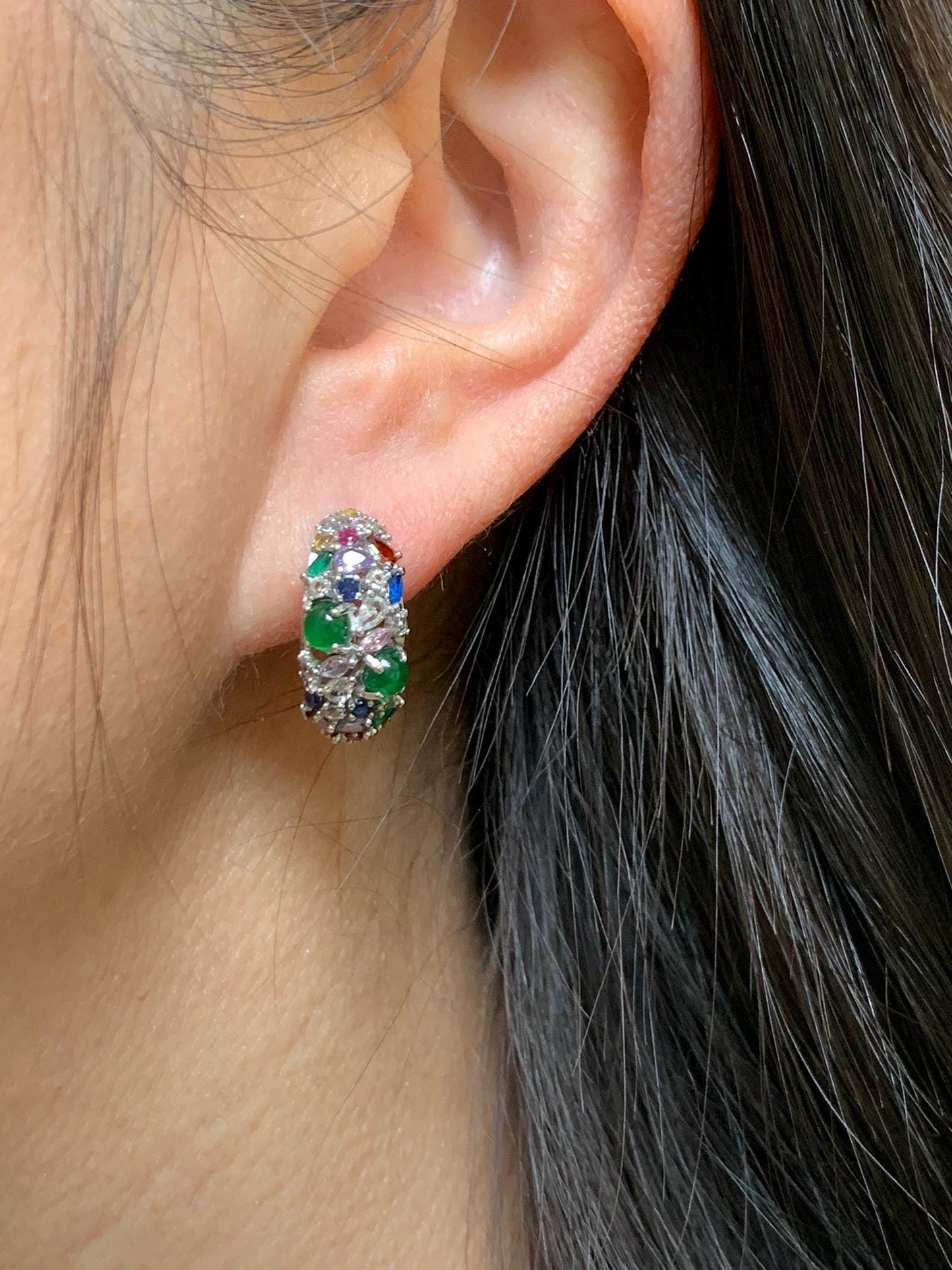Natural Guatemalan Grade A Icy Highly Translucent Vibrant Green Jade Jadeite Hoop Huggie Earrings Sterling Silver 天然冰危绿起光翡翠多宝银镶耳包 WFH220