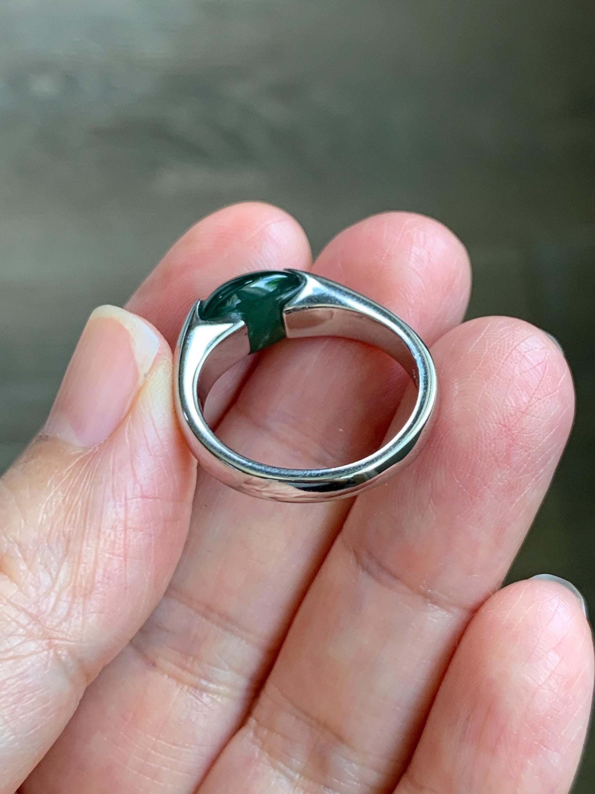 Natural Grade A Guatemalan Icy Translucent Teal Green Oval Cabochon Jade Jadeite Ring Sterling Silver Size 7.5 US 6g 天然冰危蓝绿翡翠银镶戒指 WHS512C