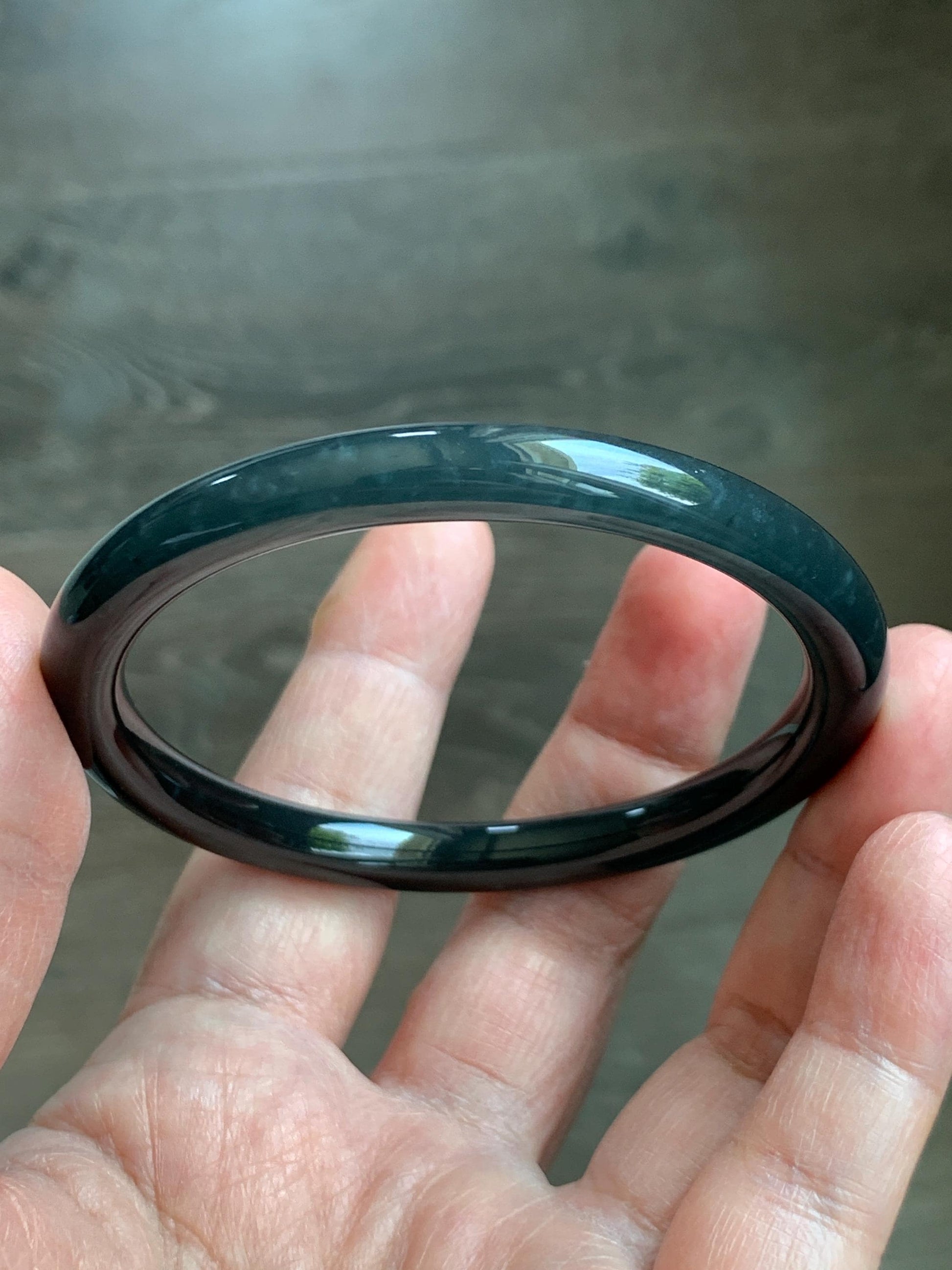 Certified Natural Grade A Guatemalan Icy Translucent Dark Grayish Black Wuji Jade Jadeite Bangle Bracelet 57.4mm 7” 26g 天然冰危深灰乌鸡圆条翡翠手镯 1195