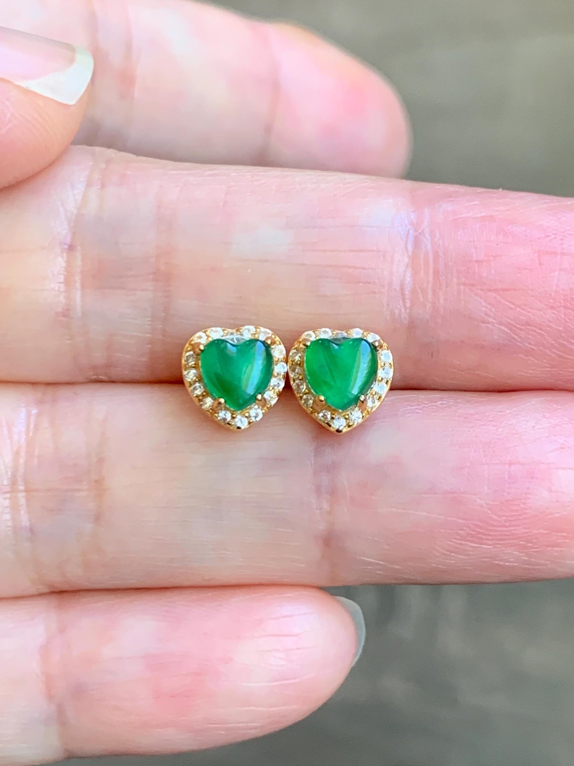 Natural Grade A Guatemalan Icy Translucent Vibrant Green Jade Jadeite Heart Halo Stud Earrings Sterling Silver 天然冰危绿翡翠爱心银耳钉 AXD66