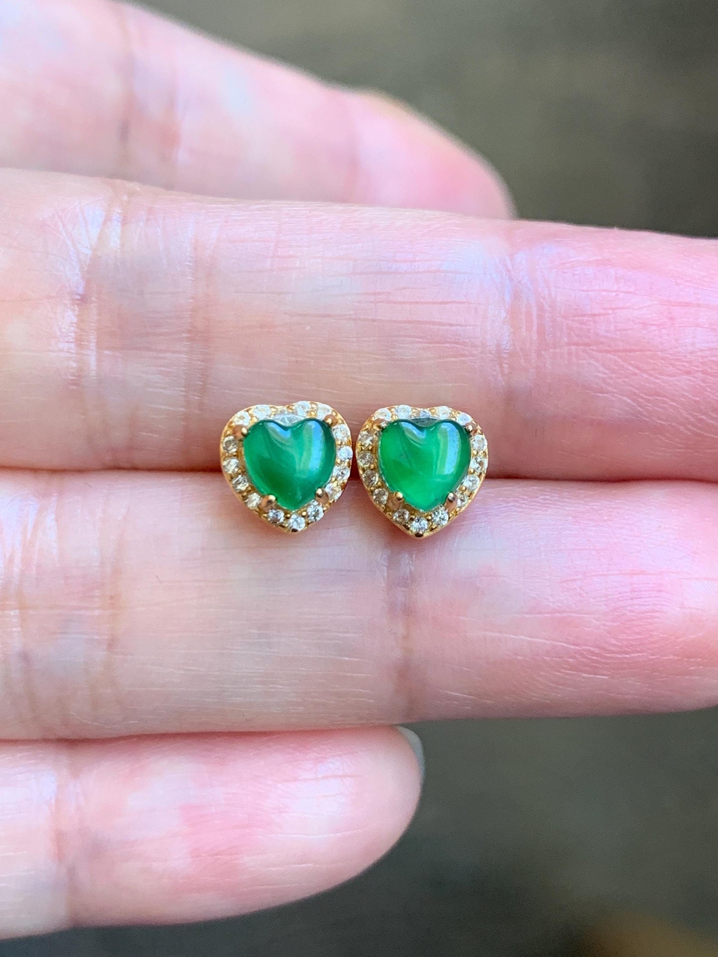 Natural Grade A Guatemalan Icy Translucent Vibrant Green Jade Jadeite Heart Halo Stud Earrings Sterling Silver 天然冰危绿翡翠爱心银耳钉 AXD66