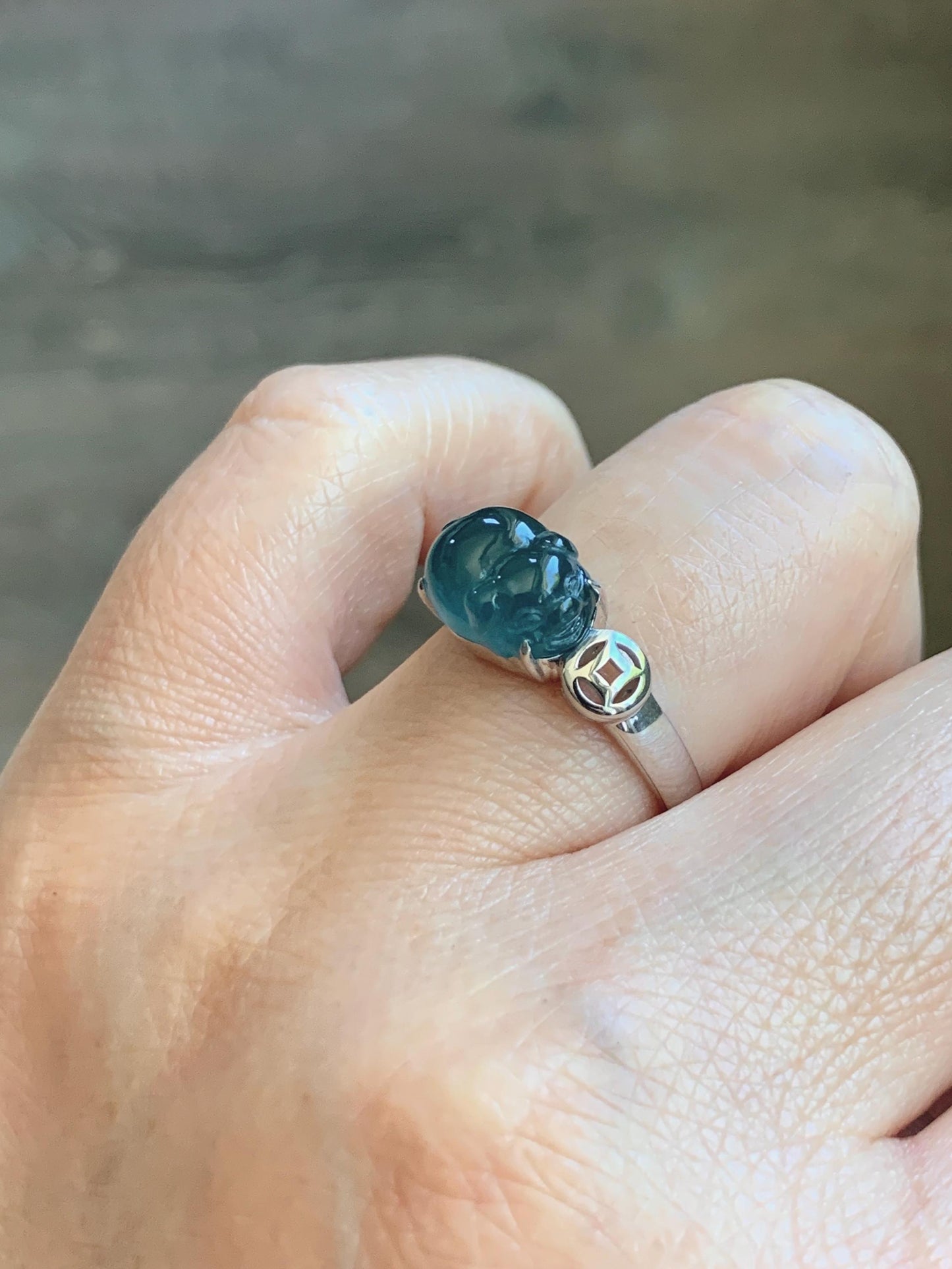 Certified Natural Grade A Guatemalan Icy Translucent Dark Teal Blue Jade Jadeite Carved Pig Ring Sterling Silver size 7 US 天然冰胶危蓝绿翡翠小猪戒指 234