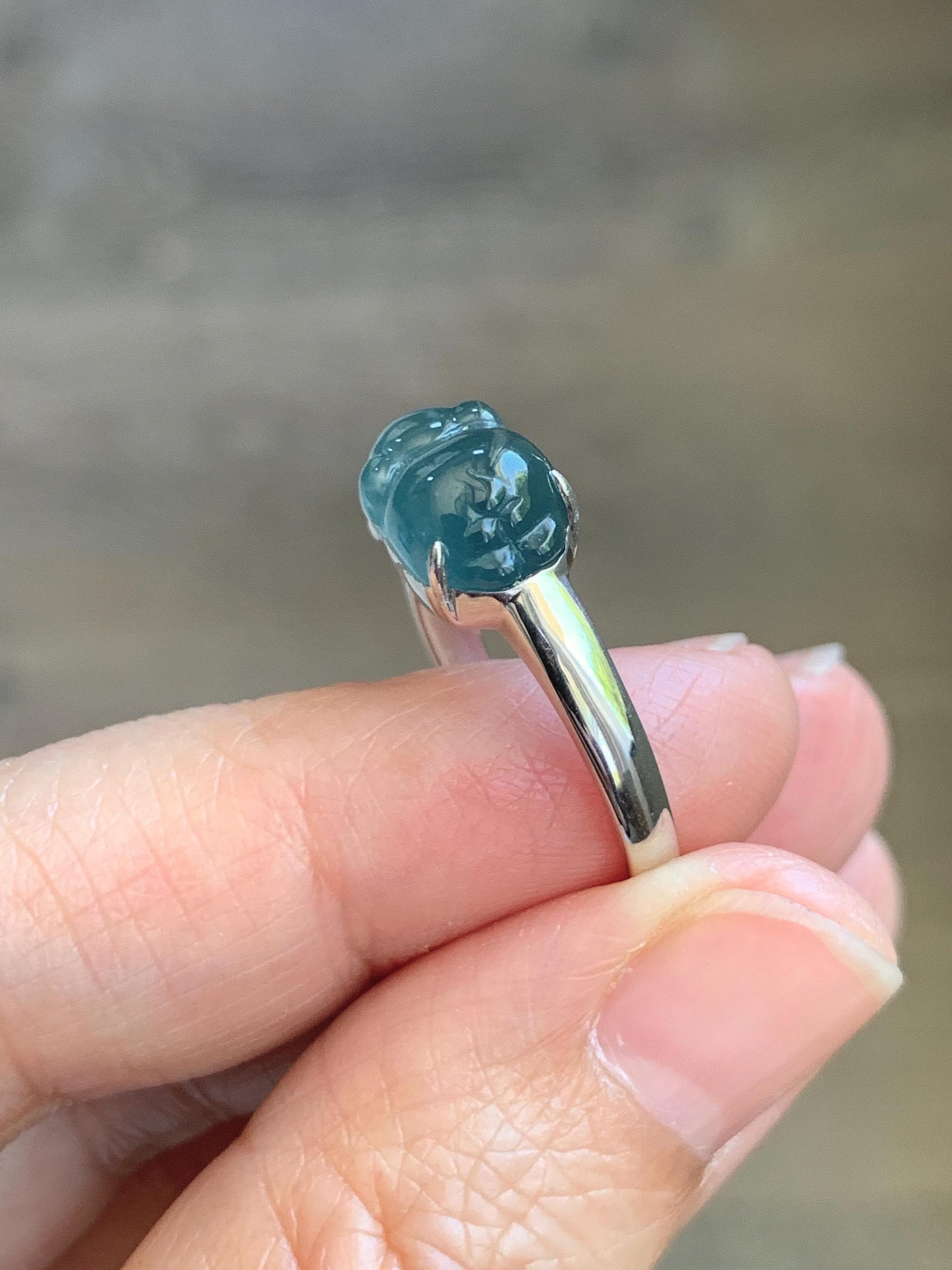 Certified Natural Grade A Guatemalan Icy Translucent Dark Teal Blue Jade Jadeite Carved Pig Ring Sterling Silver size 7 US 天然冰胶危蓝绿翡翠小猪戒指 234