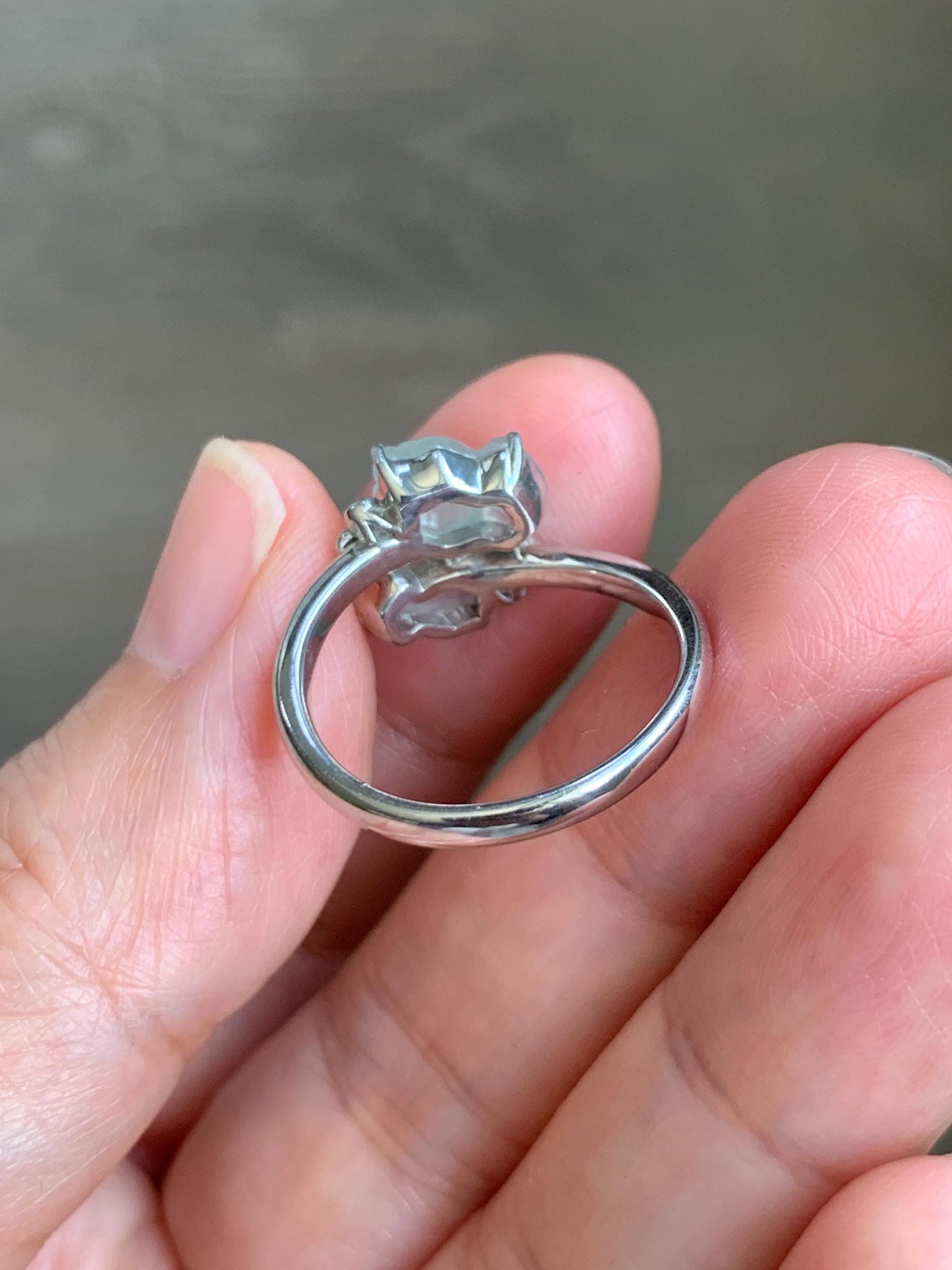 Certified Natural Grade A Icy Highly Translucent White Jade Jadeite Goldfish Bypass Ring Sterling Silver Size 7.25 US 3.15g 天然白晴冰翡翠金鱼银镶戒指224