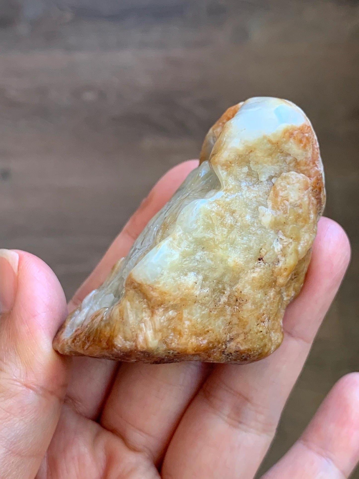 Grade A Natural White Jade Jadeite with Brown Rind Tiger Carved Rock Tea Pet Pal Home Decor Book End 116g 天然翡翠皮壳料老虎雕茶宠 MSS125
