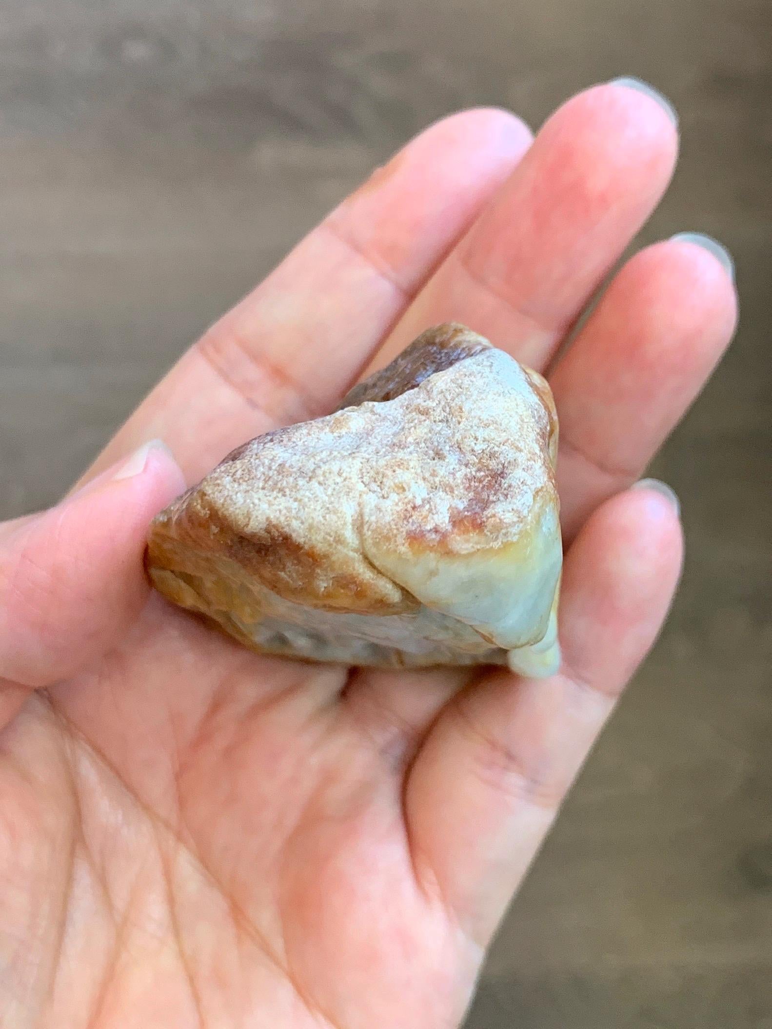 Grade A Natural White Jade Jadeite with Brown Rind Tiger Carved Rock Tea Pet Pal Home Decor Book End 116g 天然翡翠皮壳料老虎雕茶宠 MSS125