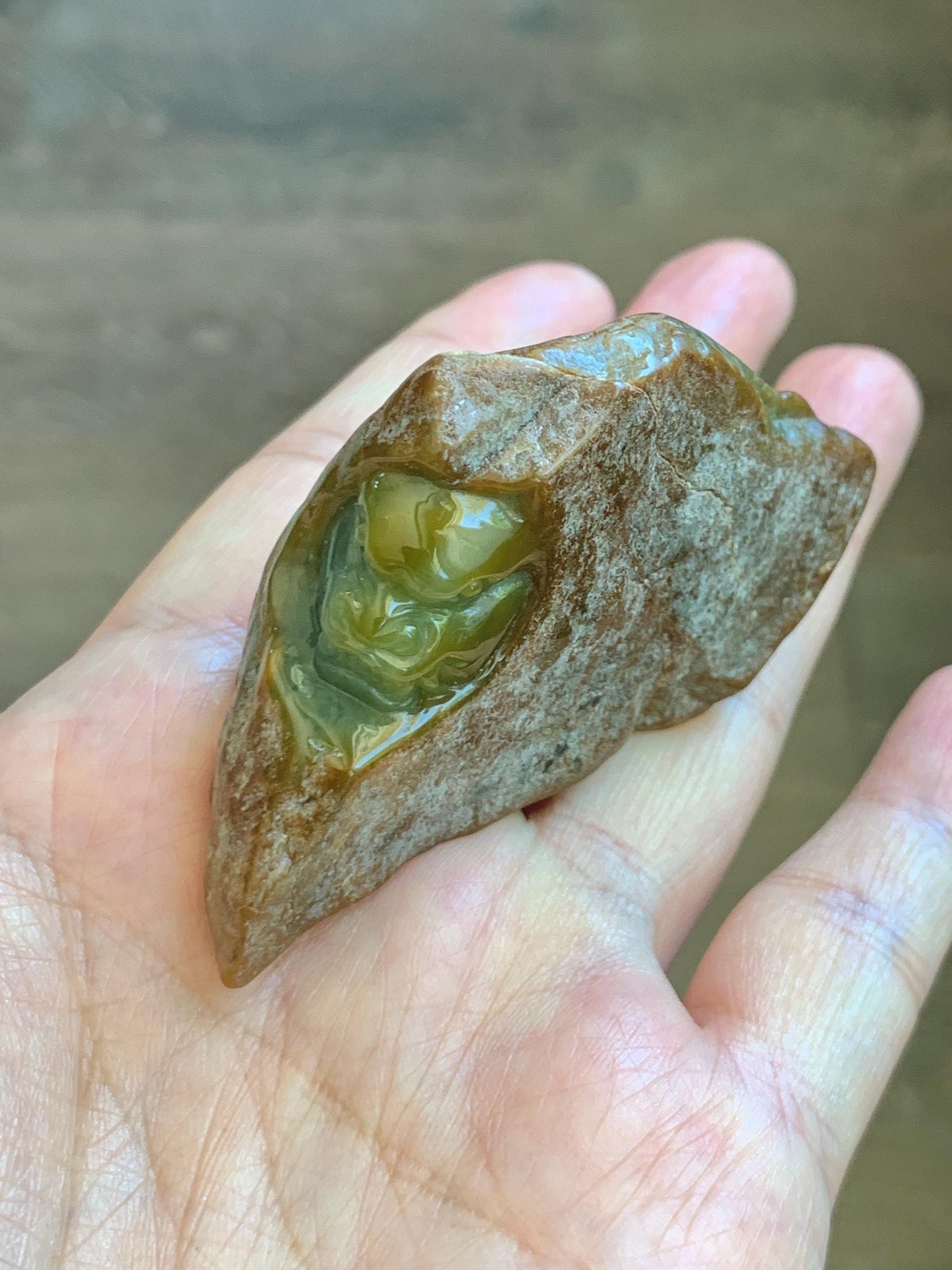 Grade A Natural Guatemalan Yellow Jade Jadeite with Brown Rind Dragon Carved Rock Tea Pet Pal Home Decor Book End 73g 天然冰危翡翠皮壳料龙头雕茶宠 WSS125