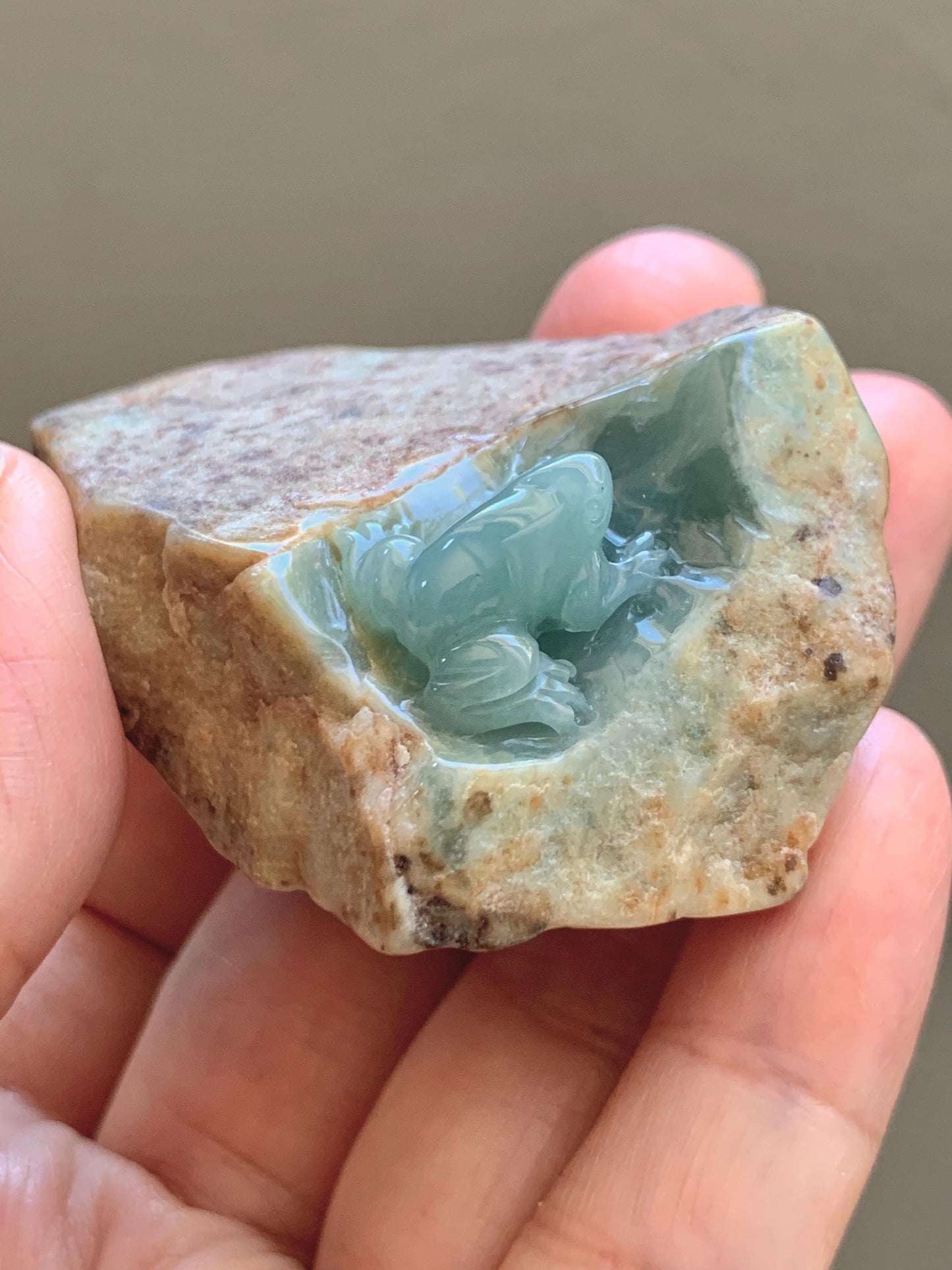 Grade A Natural Guatemalan Dusty Blue Jade Jadeite with Brown Rind Frog Carved Rock Tea Pet Pal Home Decor Book End 70g 天然冰危翡翠皮壳料青蛙茶宠 WLC125