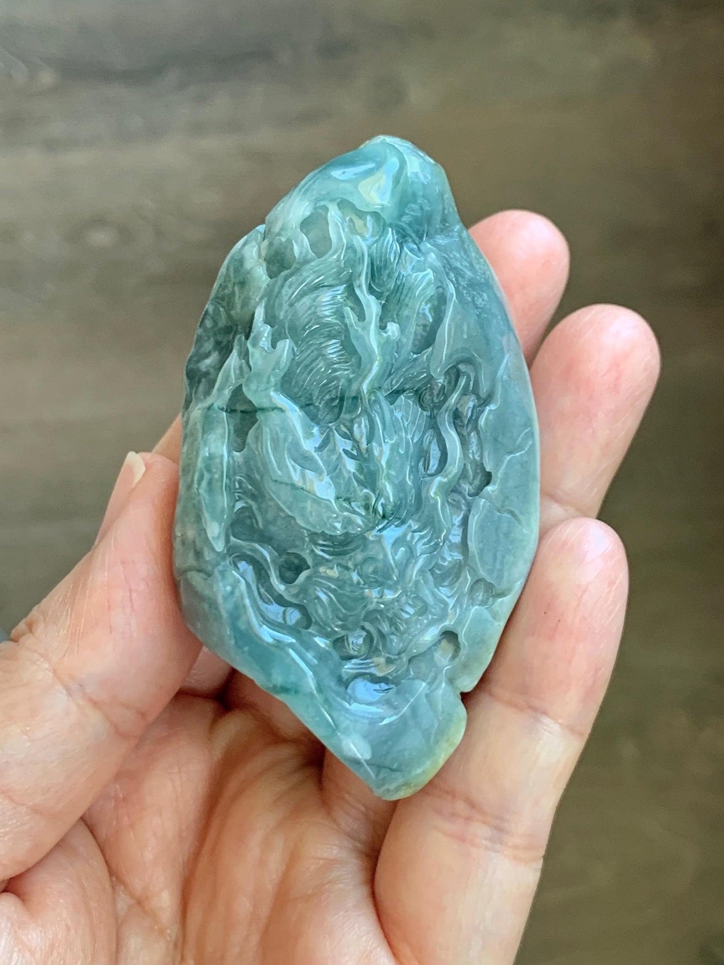 Grade A Natural Guatemalan Dusty Blue Jade Jadeite with Rind Dragon Carved Rock with Wood Stand Home Decor 115g 天然危蓝翡翠皮壳料龙头雕小摆 WPKL220