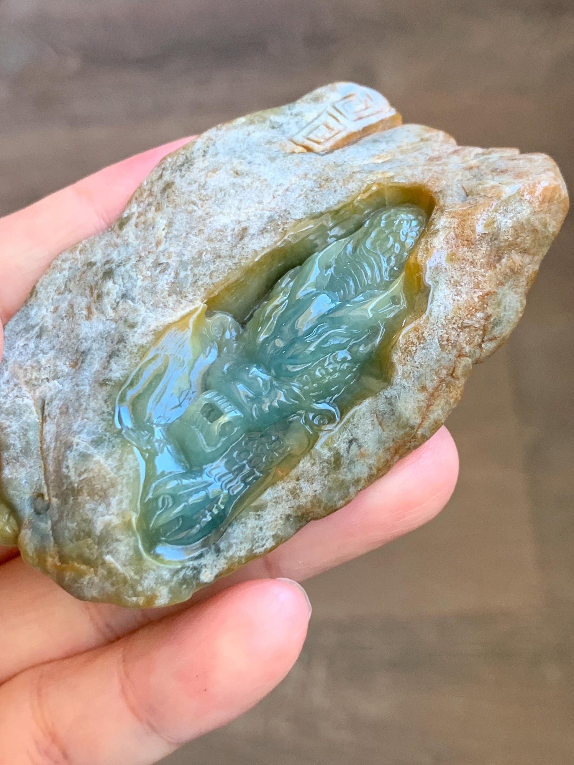 Grade A Natural Guatemalan Dusty Blue Yellow Jade Jadeite with Rind Dragon Carved Rock w/ Wood Stand Home Decor 84g 天然危黄蓝翡翠皮壳料龙头雕小摆 WPKLL
