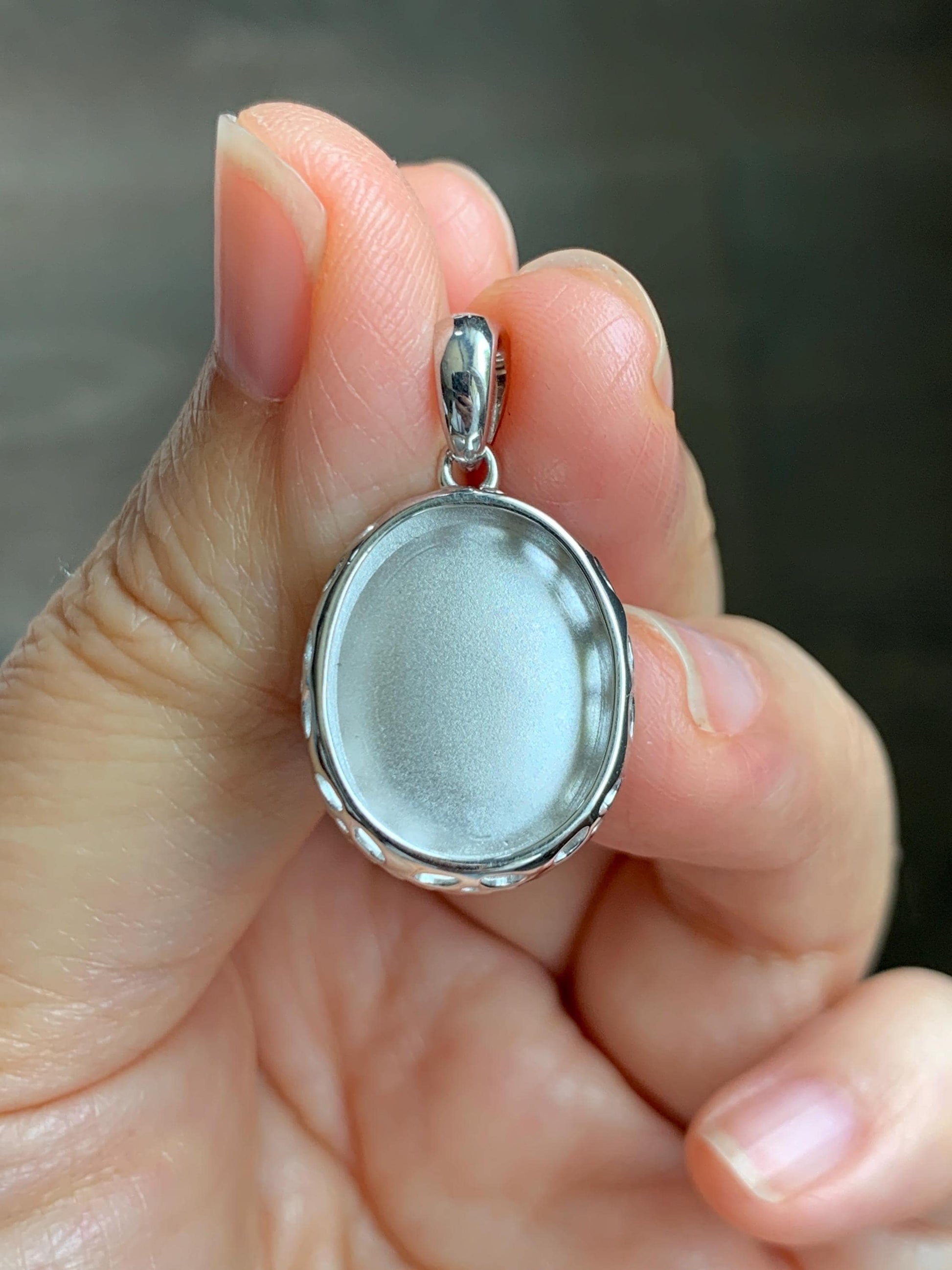 Certified Grade A Natural Icy Translucent Smoky Gray Greige Jade Jadeite Oval Pendant Sterling Silver Custom Design 5.75g 天然冰胶烟灰紫翡翠吊坠 219