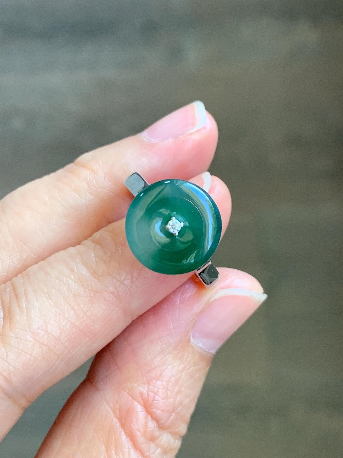 Certified Natural Grade A Icy Translucent Green Marbled Jade Jadeite Donut Ping An Kou Ring Sterling Silver Size 7 US 4g 天然冰飘绿翡翠平安扣银镶戒指 238