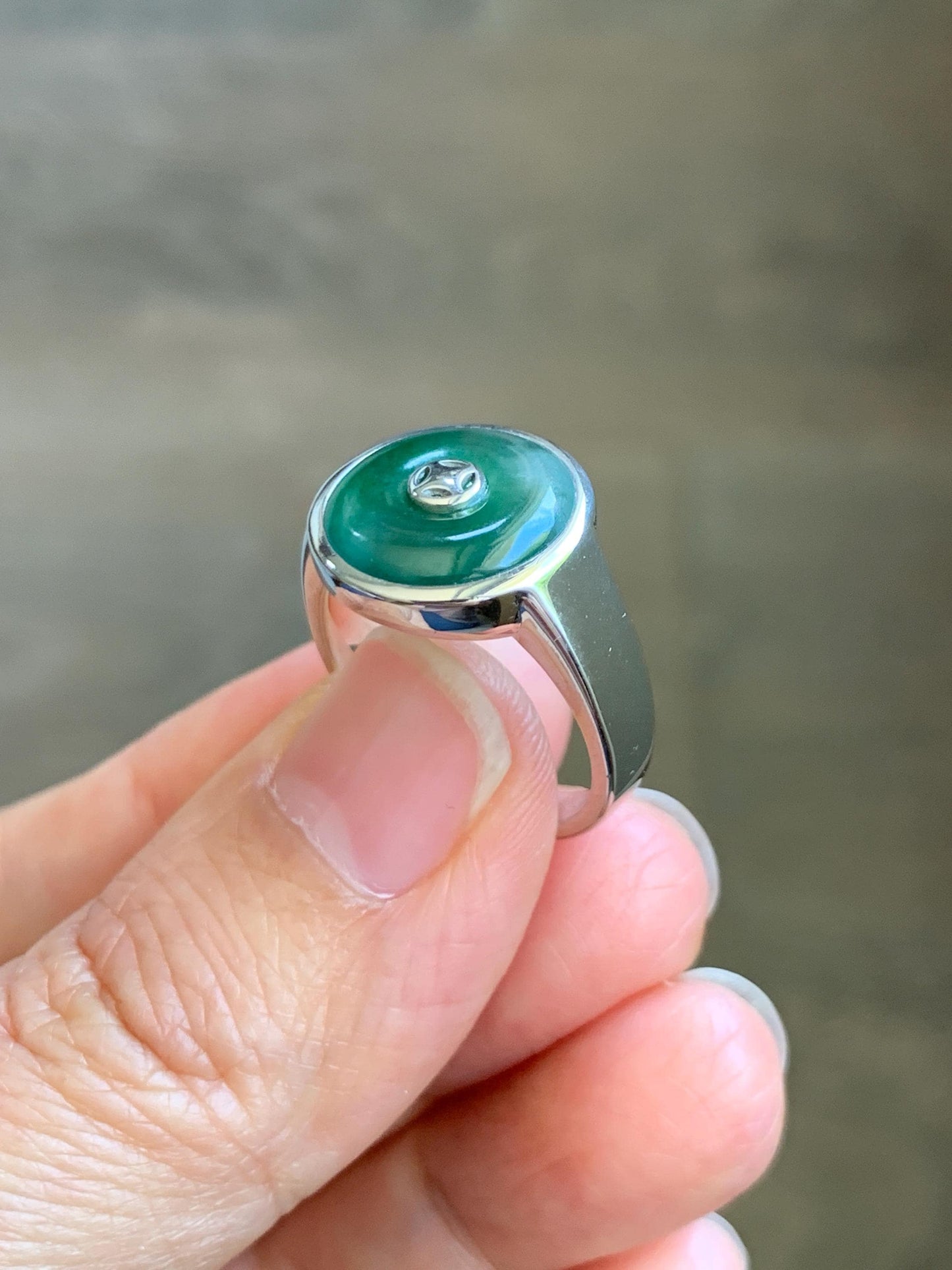 Certified Natural Grade A Icy Translucent Green Marbled Jade Jadeite Donut Ping An Kou Ring Sterling Silver Size 7.25 US 天然冰飘绿翡翠平安扣银镶戒指 239