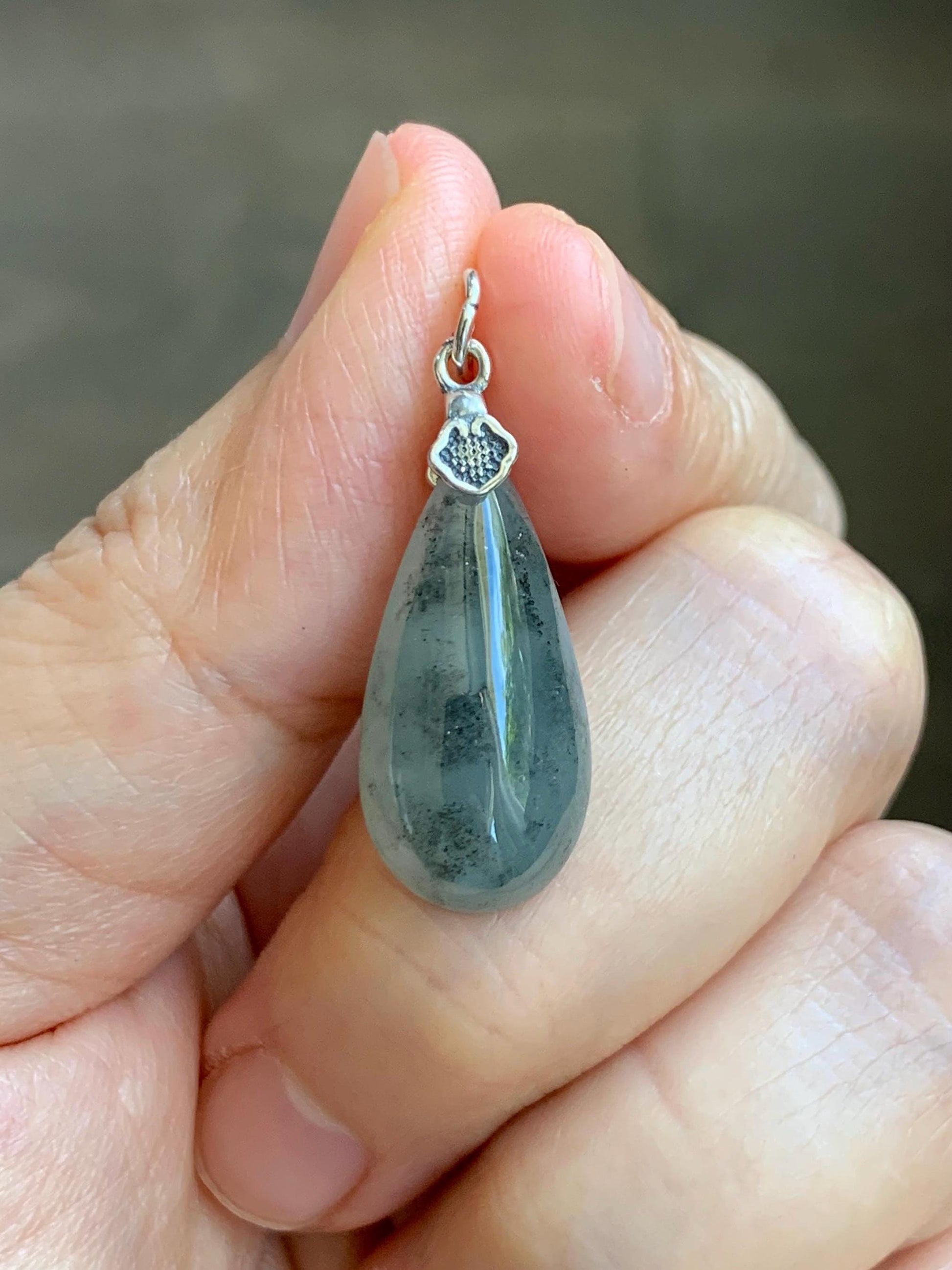 Natural Grade A Guatemalan Icy Highly Translucent Wuji Jade Jadeite Teardrop Pendant Sterling Silver 天然冰危乌鸡翡翠水滴吊坠 WSD88