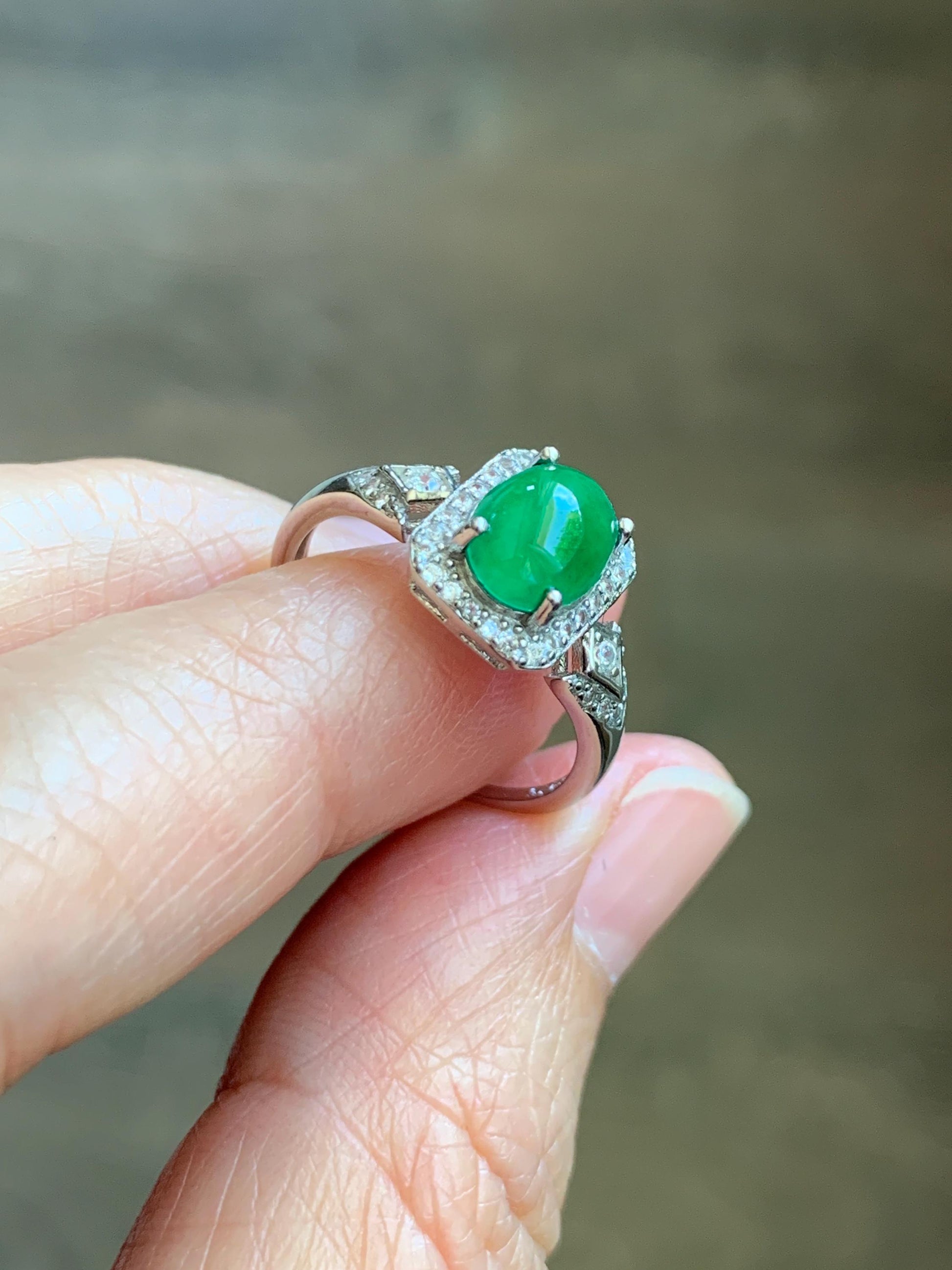 Natural Grade A Guatemalan Icy Translucent Vibrant Green Jade Jadeite Halo Ring Sterling Silver Size Adjustable 天然冰危绿翡翠戒指 WLO110