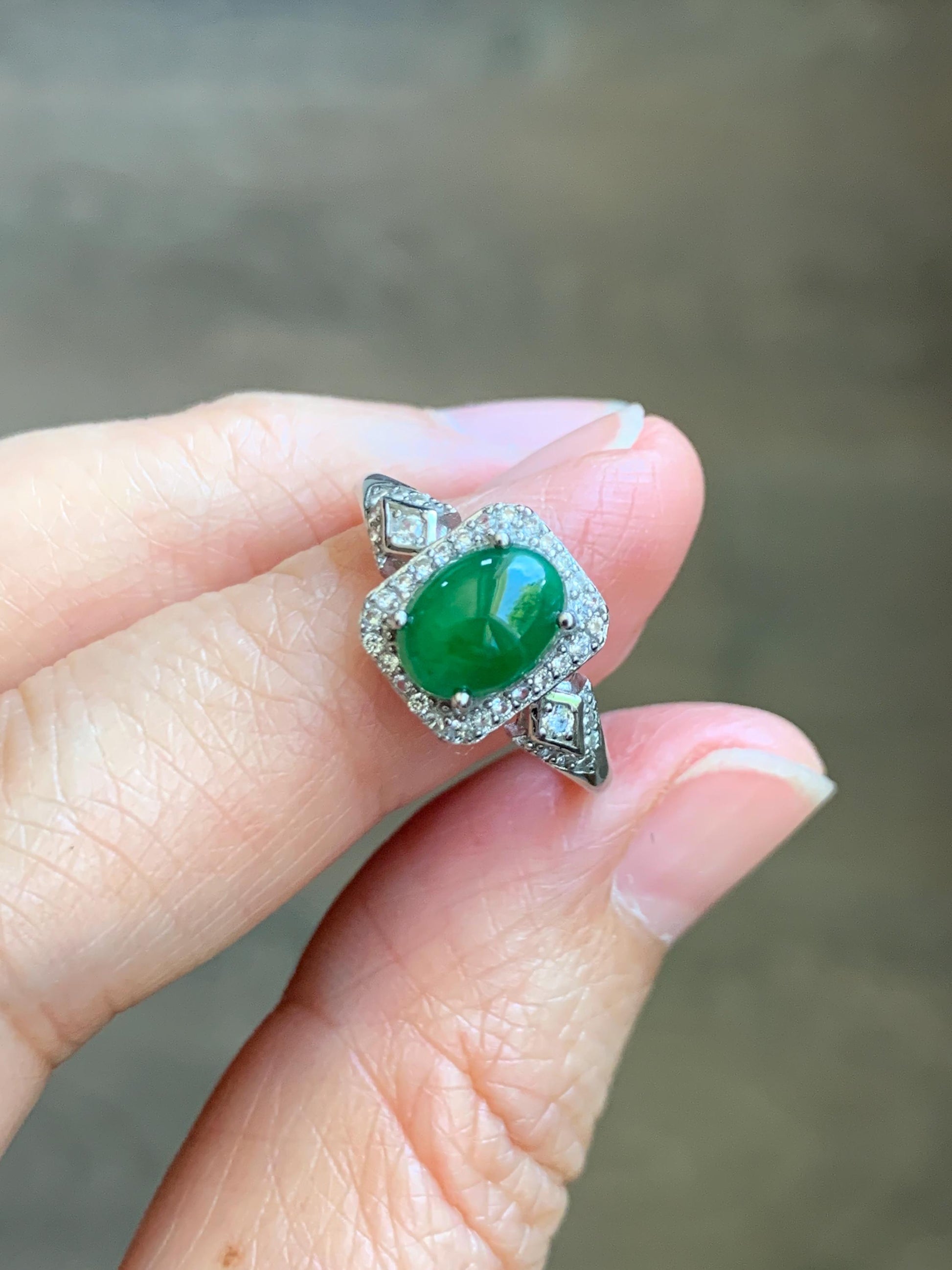 Natural Grade A Guatemalan Icy Translucent Vibrant Green Jade Jadeite Halo Ring Sterling Silver Size Adjustable 天然冰危绿翡翠戒指 WLO110