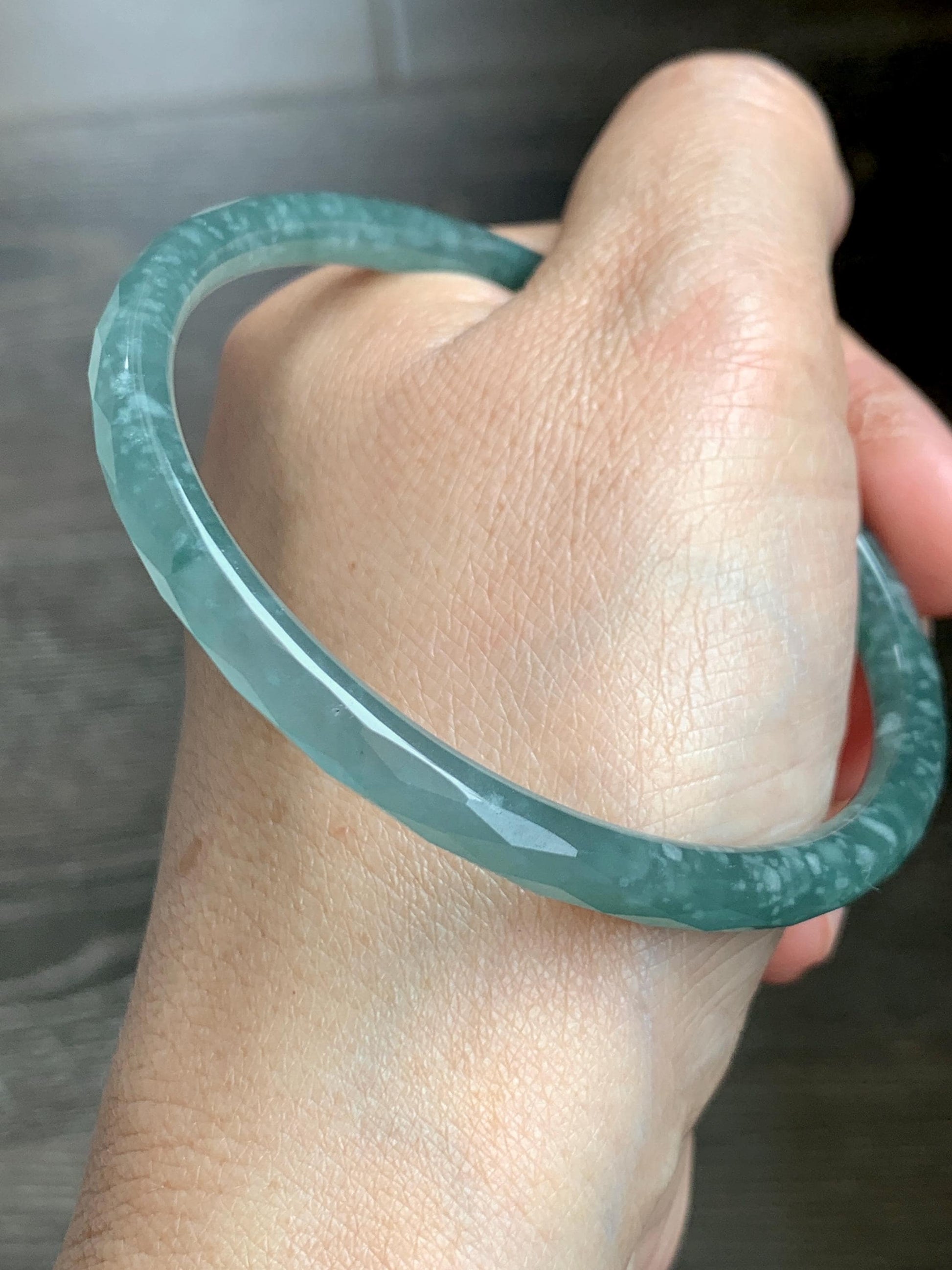 Certified Natural Grade A Guatemalan Icy Translucent Light Teal Jade Jadeite Diamond Faceted Bangle 61mm 7.54” 17.54g 天然冰危蓝绿翡翠细圆条切割面手镯 184