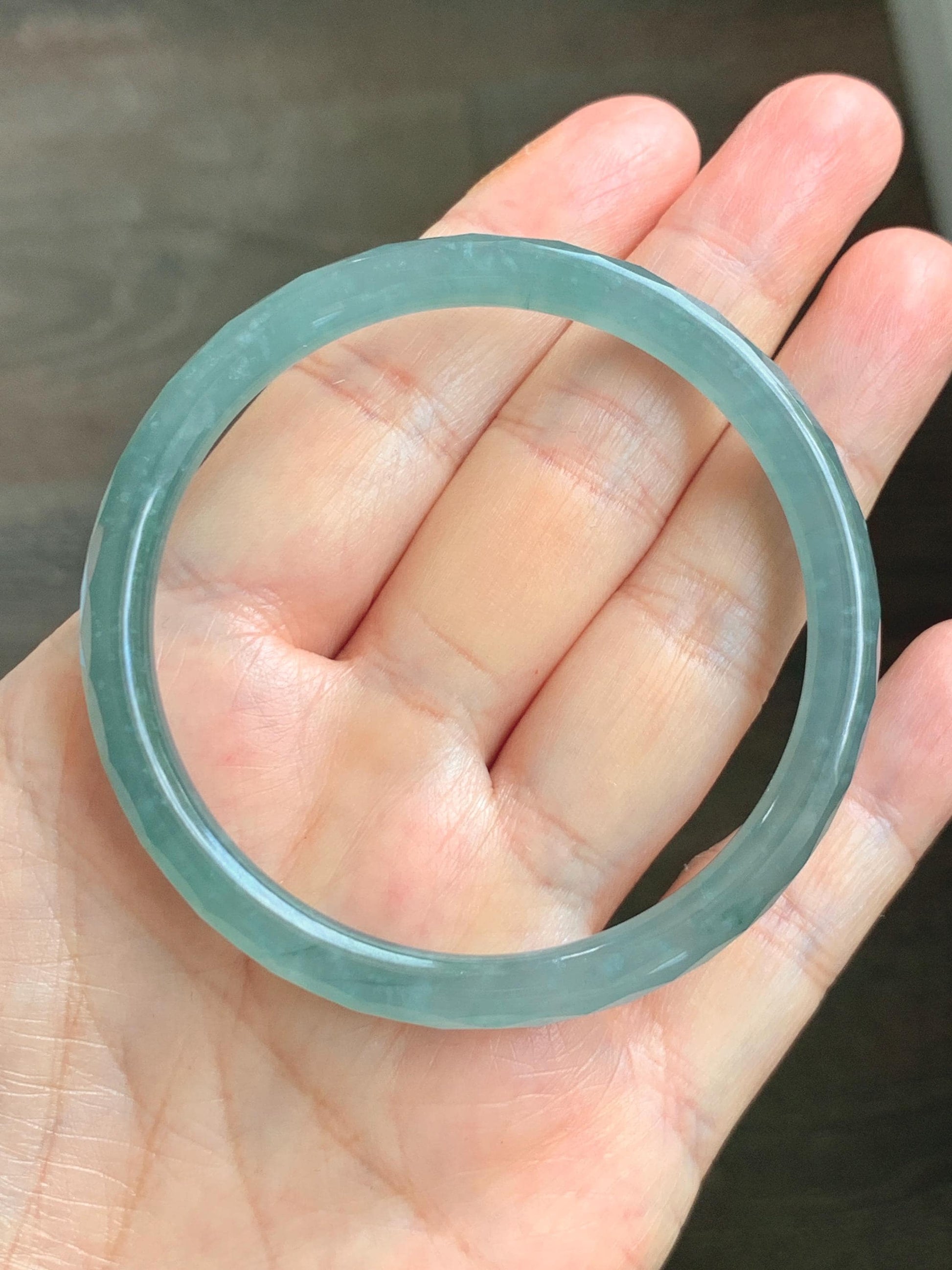 Certified Natural Grade A Guatemalan Icy Translucent Light Teal Jade Jadeite Diamond Faceted Bangle 55mm 6.8” 18g 天然冰危蓝绿翡翠细圆条切割面手镯 186