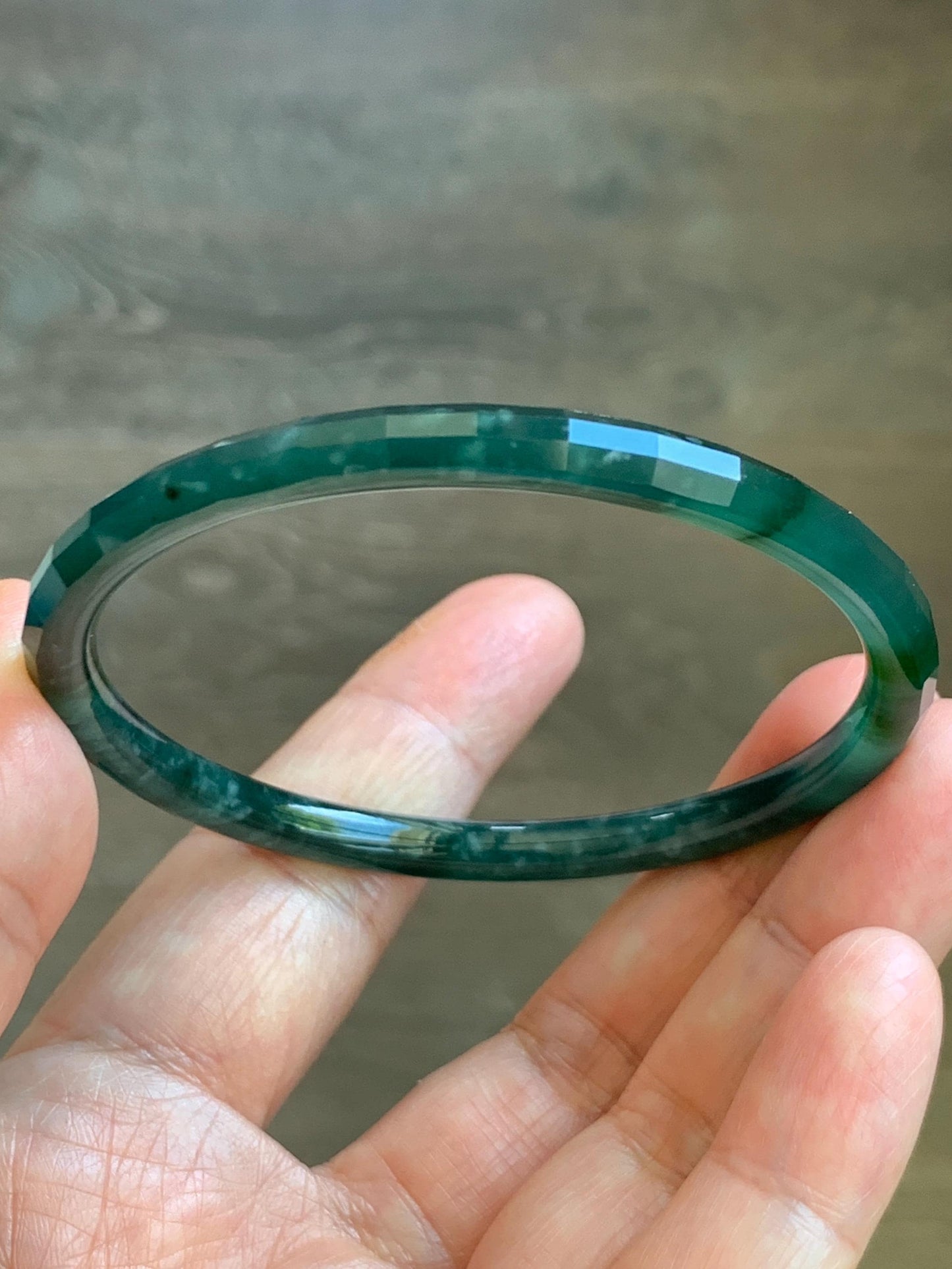 Certified Natural Grade A Guatemalan Icy Highly Translucent Deep Teal Green Faceted Jadeite Slim Bangle 56.9mm 7” 14g 天然冰胶危深蓝绿翡翠细圆条切割面手镯 215