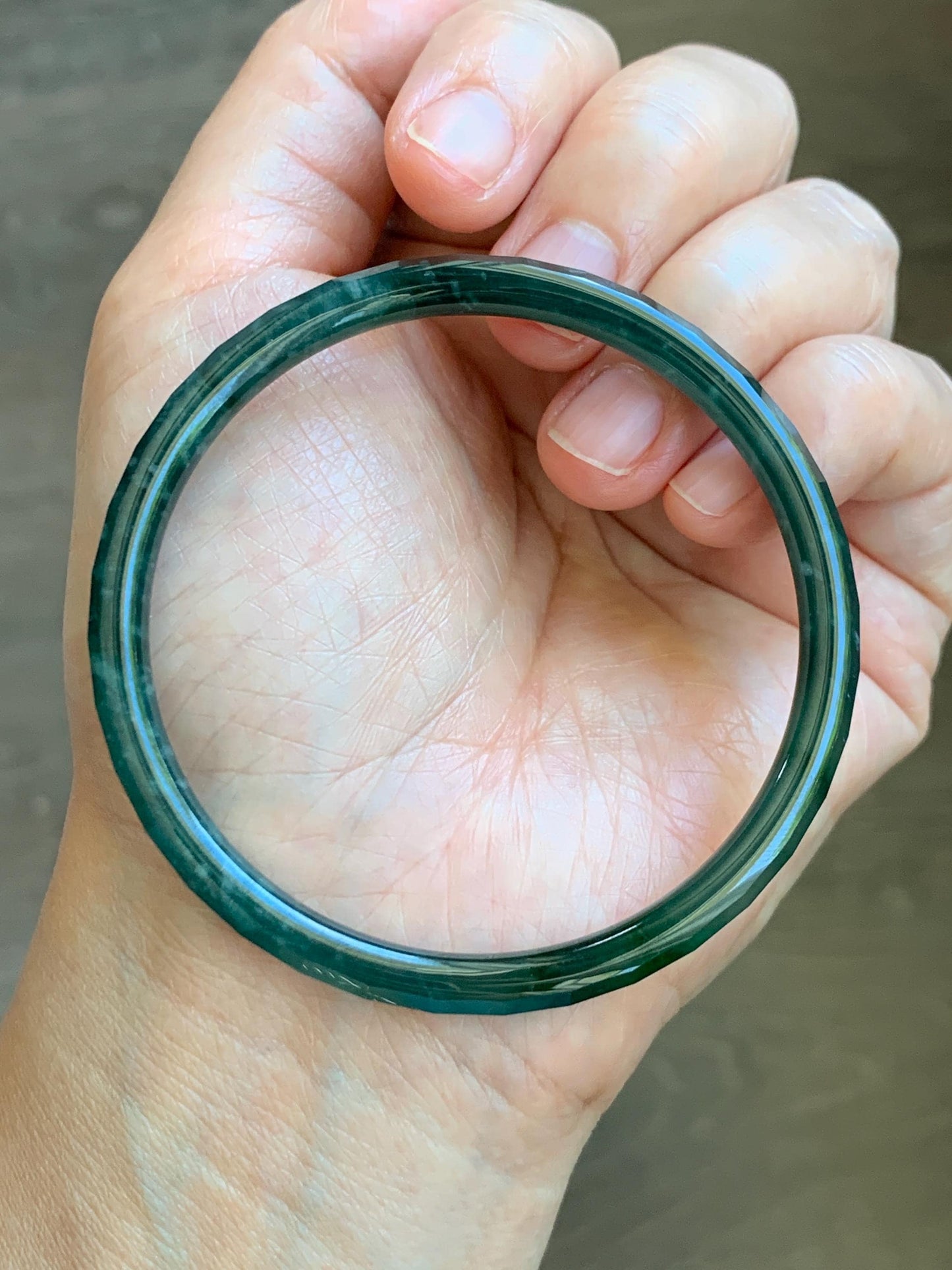 Certified Natural Grade A Guatemalan Icy Highly Translucent Deep Teal Green Faceted Jadeite Slim Bangle 56.9mm 7” 14g 天然冰胶危深蓝绿翡翠细圆条切割面手镯 215