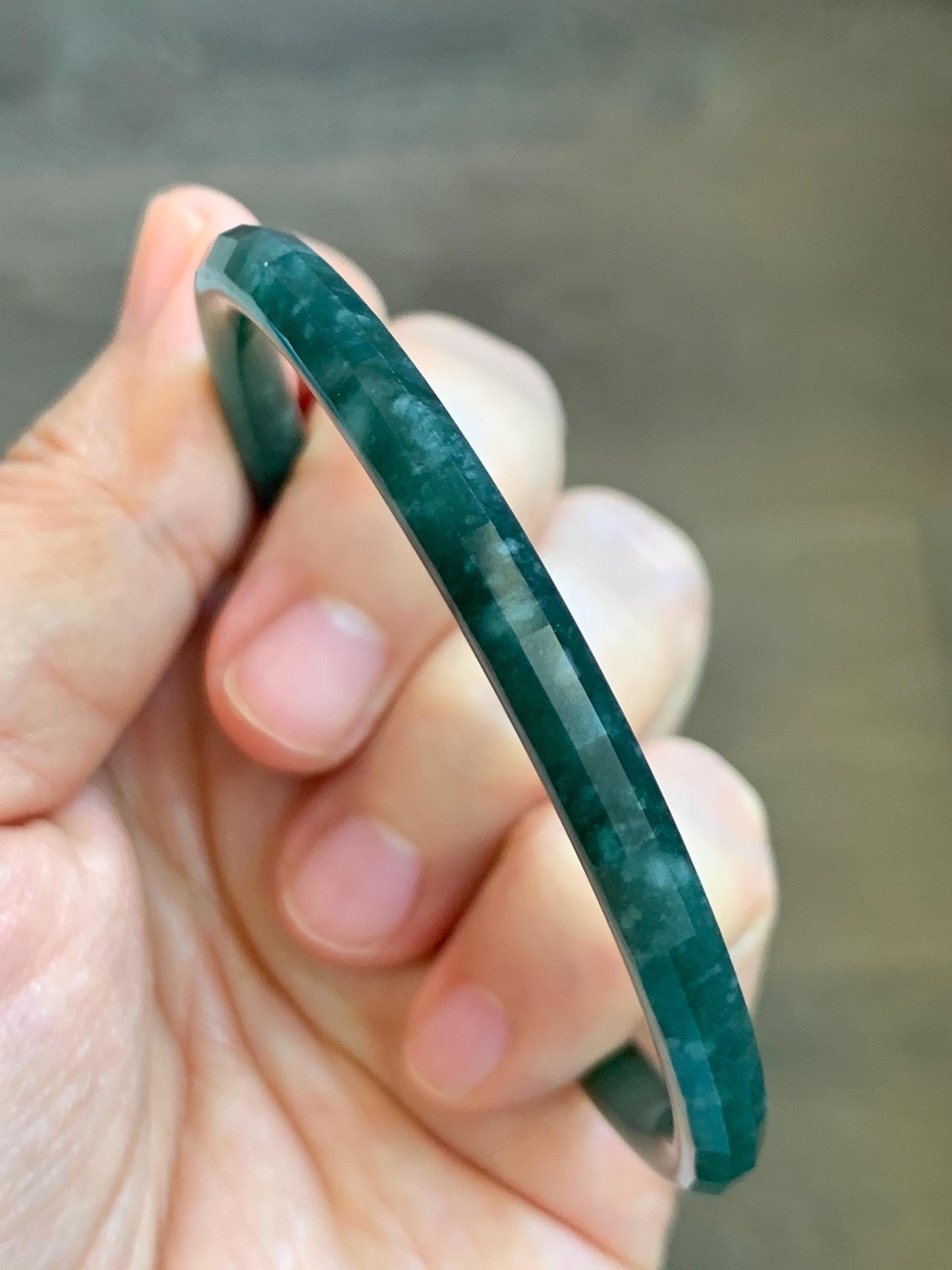 Certified Natural Grade A Guatemalan Icy Highly Translucent Deep Teal Green Faceted Jadeite Slim Bangle 56.9mm 7” 14g 天然冰胶危深蓝绿翡翠细圆条切割面手镯 215