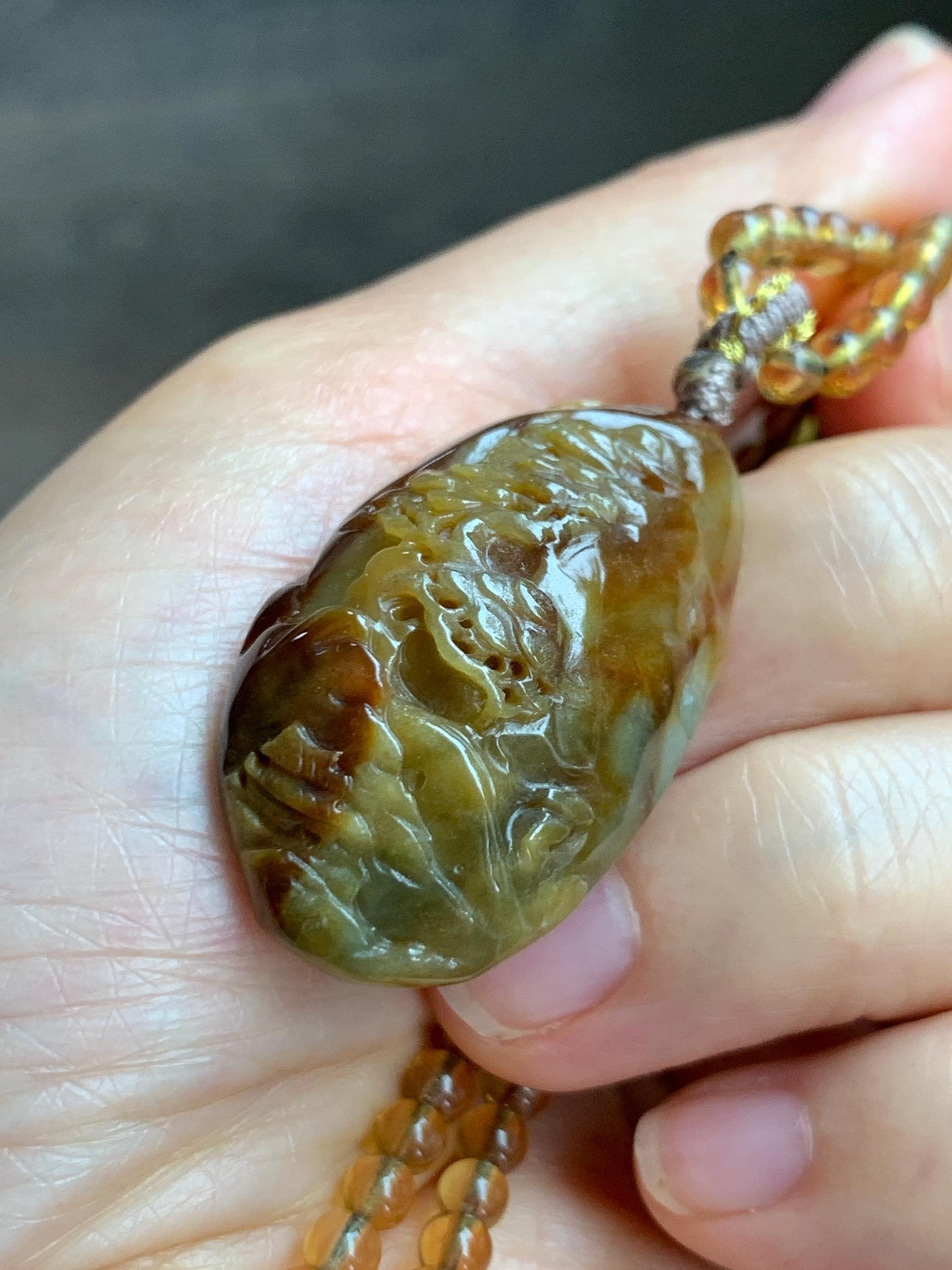Natural Grade A Icy Dark Dusty Yellow Brown Marbled Jade Jadeite Carved Shan Shui Pendant Beaded Necklace 22” 21g 天然冰黄飘红翡翠山水吊坠蓝珀项链 MSS165