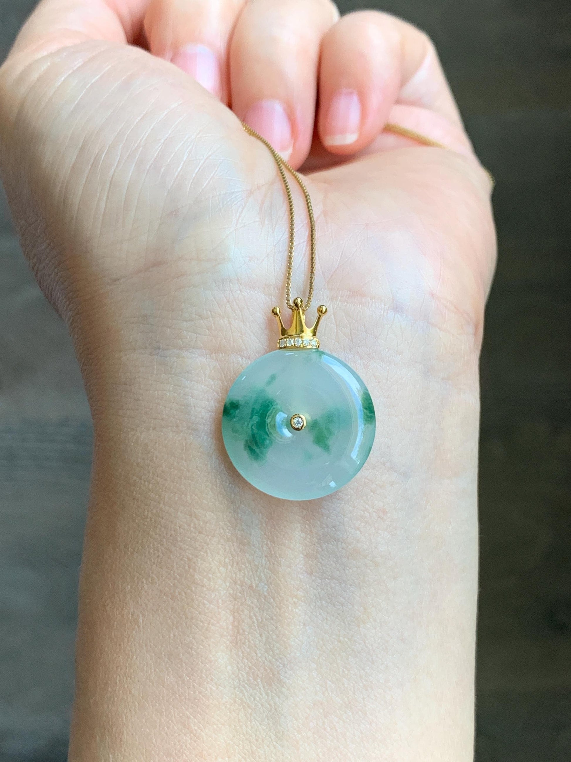 Certified Grade A Natural Icy Translucent Green Marbled Jade Jadeite Ping An Kou Donut Pendant 14K Yellow Gold 3g 天然冰胶白飘花翡翠平安扣14K金镶嵌吊坠 217