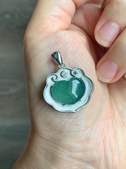 Certified Natural Grade A Guatemalan Icy Translucent Teal Green Jade Jadeite Heart Ruyi Lock Pendant Sterling Silver 6.7g 天然冰危绿翡翠爱心如意锁吊坠 221