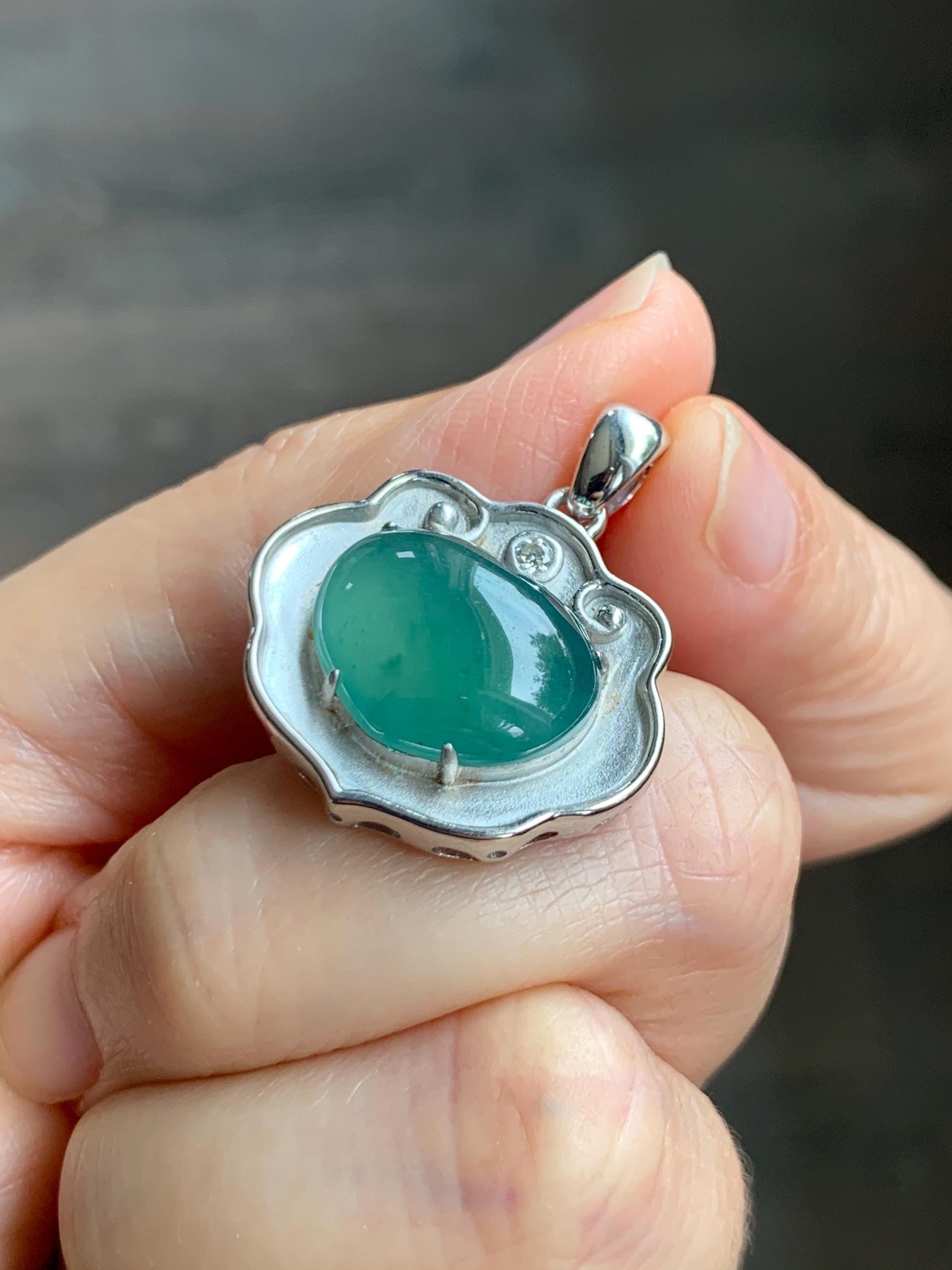 Certified Natural Grade A Guatemalan Icy Translucent Teal Green Jade Jadeite Heart Ruyi Lock Pendant Sterling Silver 6.7g 天然冰危绿翡翠爱心如意锁吊坠 221