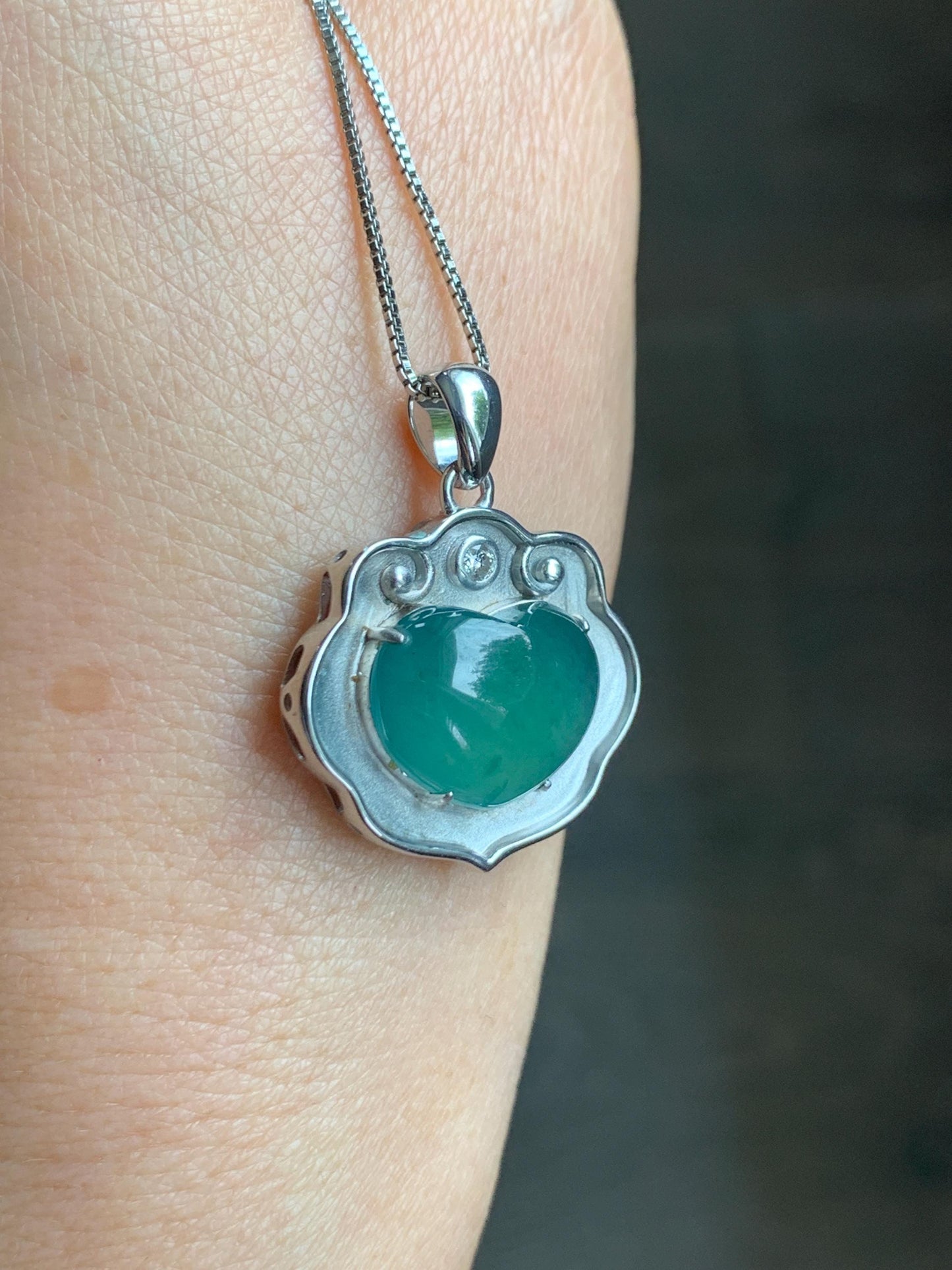 Certified Natural Grade A Guatemalan Icy Translucent Teal Green Jade Jadeite Heart Ruyi Lock Pendant Sterling Silver 6.7g 天然冰危绿翡翠爱心如意锁吊坠 221