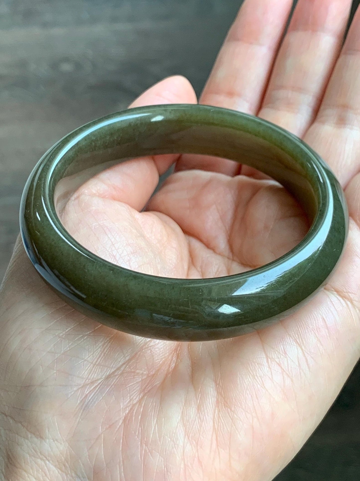 Certified Natural Nephrite Jade Translucent Dark Brown Olive Green Wide Bangle Bracelet 56.8mm 7” 60 grams 天然和田玉轮胎宽手镯 1197