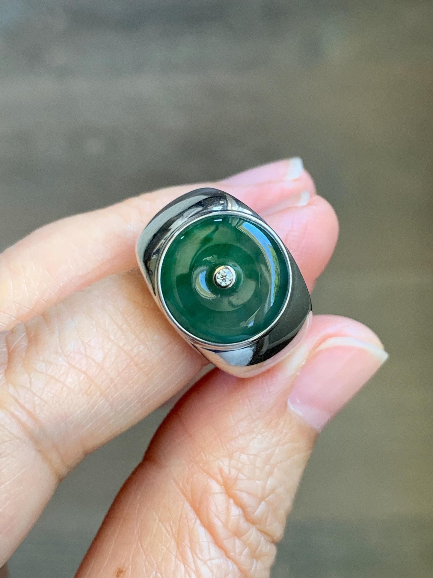 Certified Natural Grade A Icy Translucent Green Marbled Jade Jadeite Donut Ping An Kou Ring Sterling Silver Size 7.25 US 天然冰飘绿翡翠平安扣银镶戒指 237