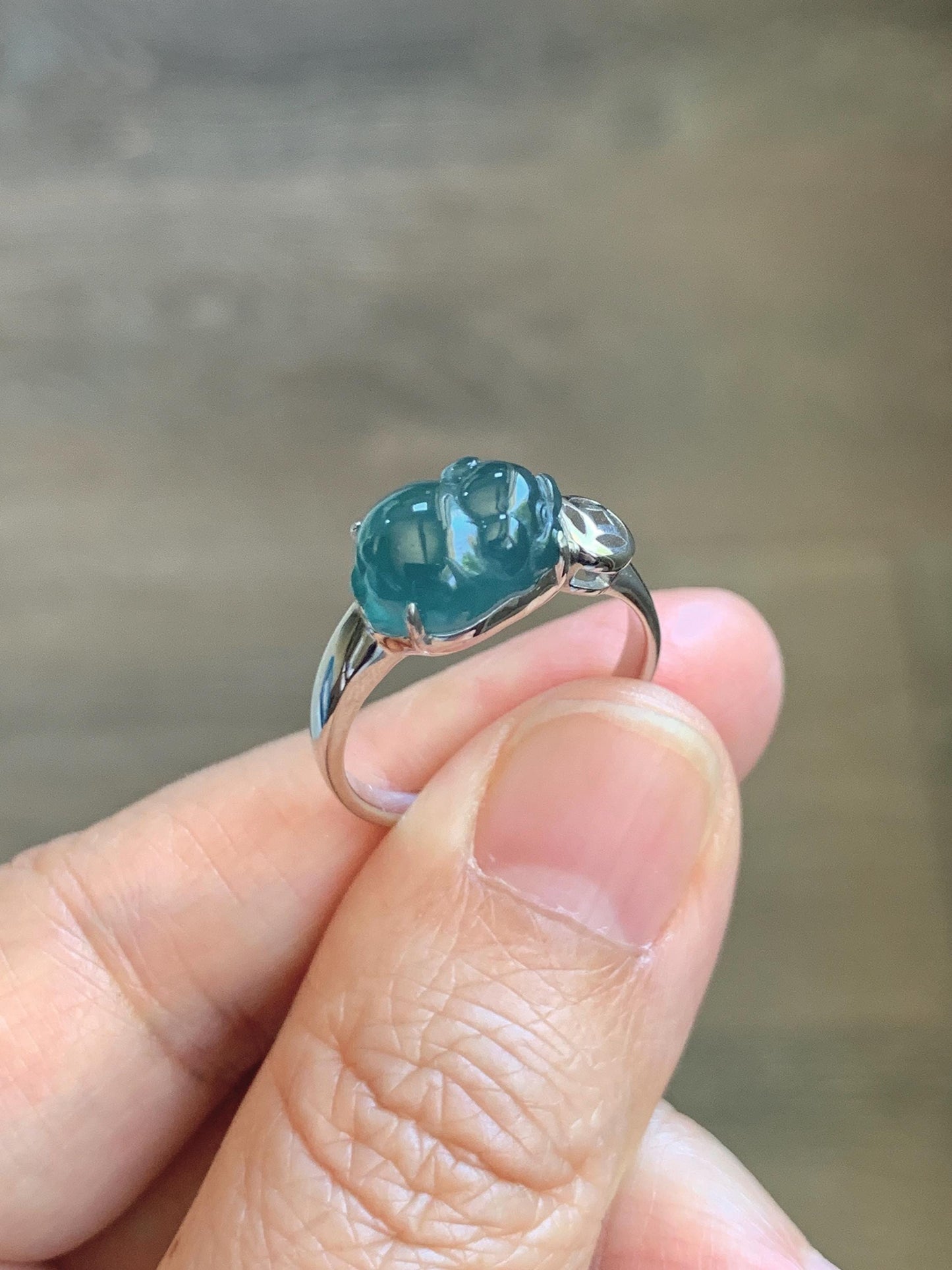Certified Natural Grade A Guatemalan Icy Translucent Dark Teal Blue Jade Jadeite Carved Pig Ring Sterling Silver size 7 US 天然冰胶危蓝绿翡翠小猪戒指 234