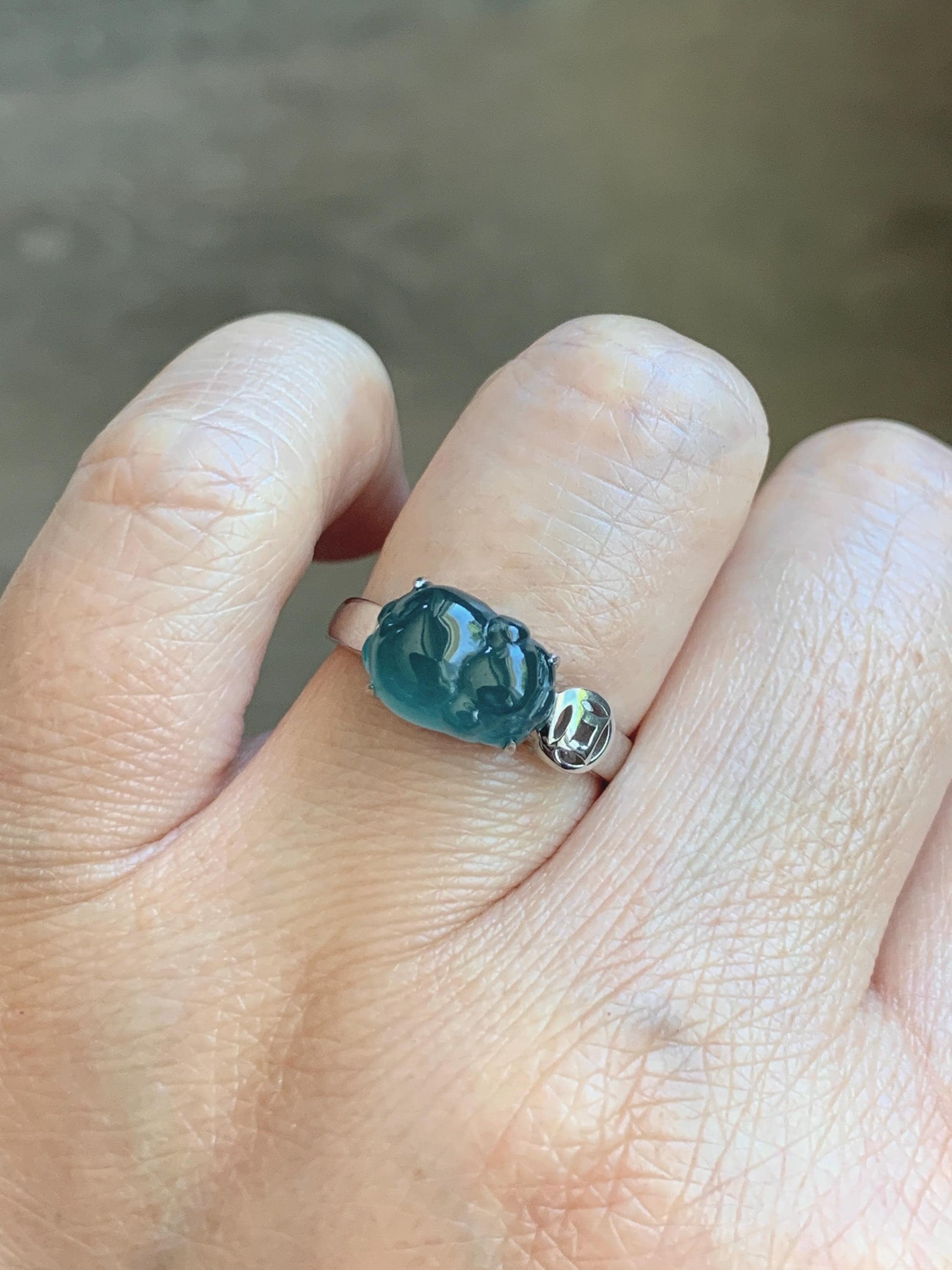 Certified Natural Grade A Guatemalan Icy Translucent Dark Teal Blue Jade Jadeite Carved Pig Ring Sterling Silver size 7 US 天然冰胶危蓝绿翡翠小猪戒指 234