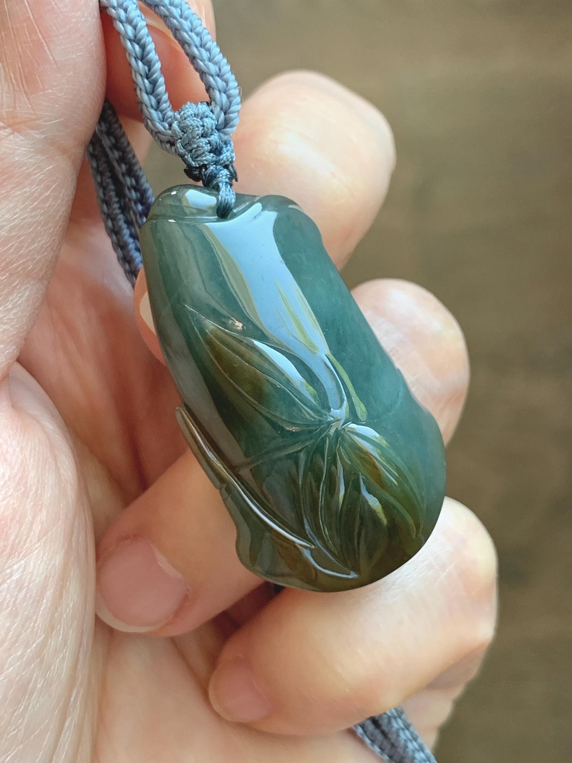 Natural Grade A Guatemalan Icy Translucent Dark Blue Yellow Marbled Jade Jadeite Bamboo Pendant Rope Necklace 27” 21g 天然冰危深蓝撒金翡翠竹节吊坠 WZJ165