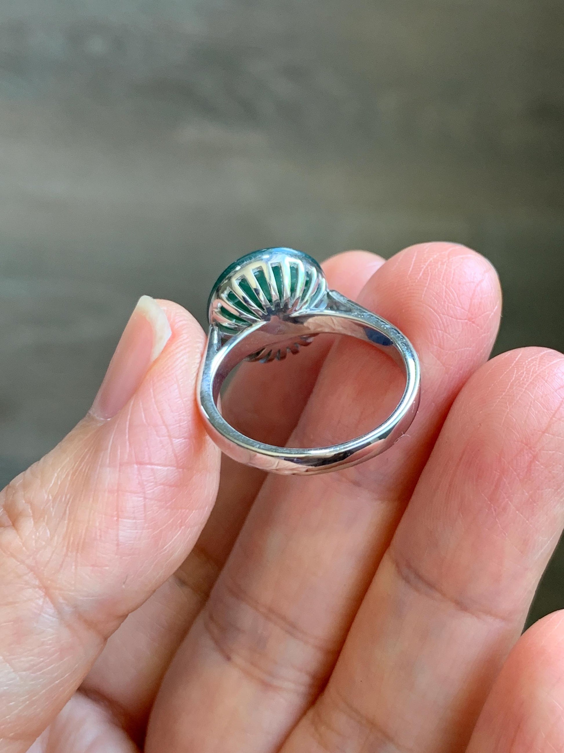 Certified Natural Grade A Icy Translucent Green Marbled Jade Jadeite Donut Ping An Kou Ring Sterling Silver Size 7 US 4g 天然冰飘绿翡翠平安扣银镶戒指 238