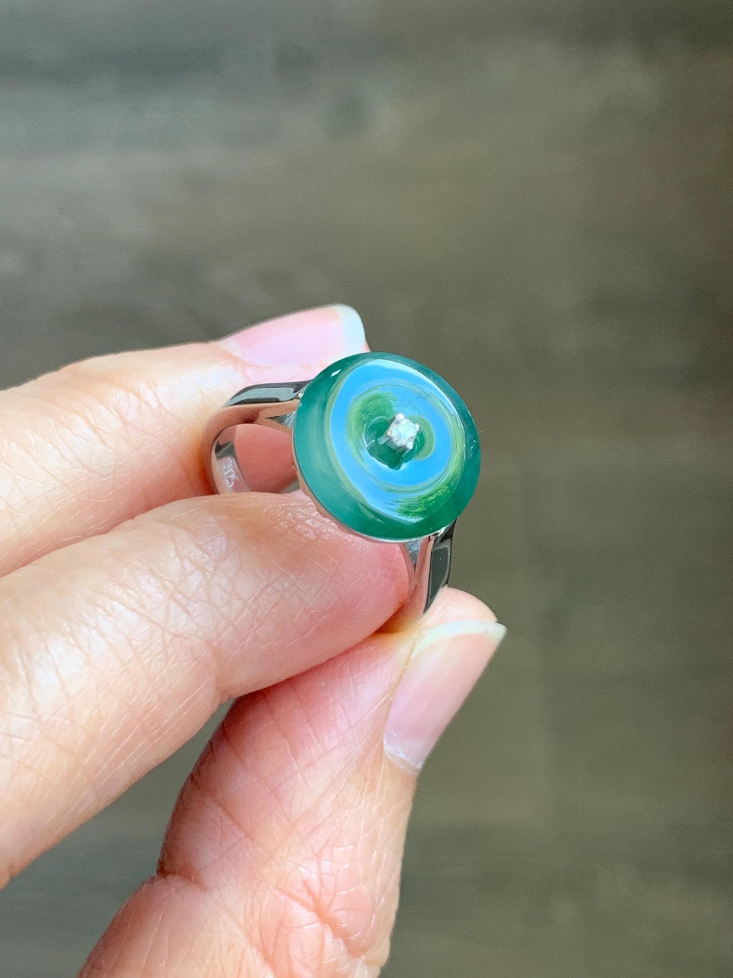 Certified Natural Grade A Icy Translucent Green Marbled Jade Jadeite Donut Ping An Kou Ring Sterling Silver Size 7 US 4g 天然冰飘绿翡翠平安扣银镶戒指 238