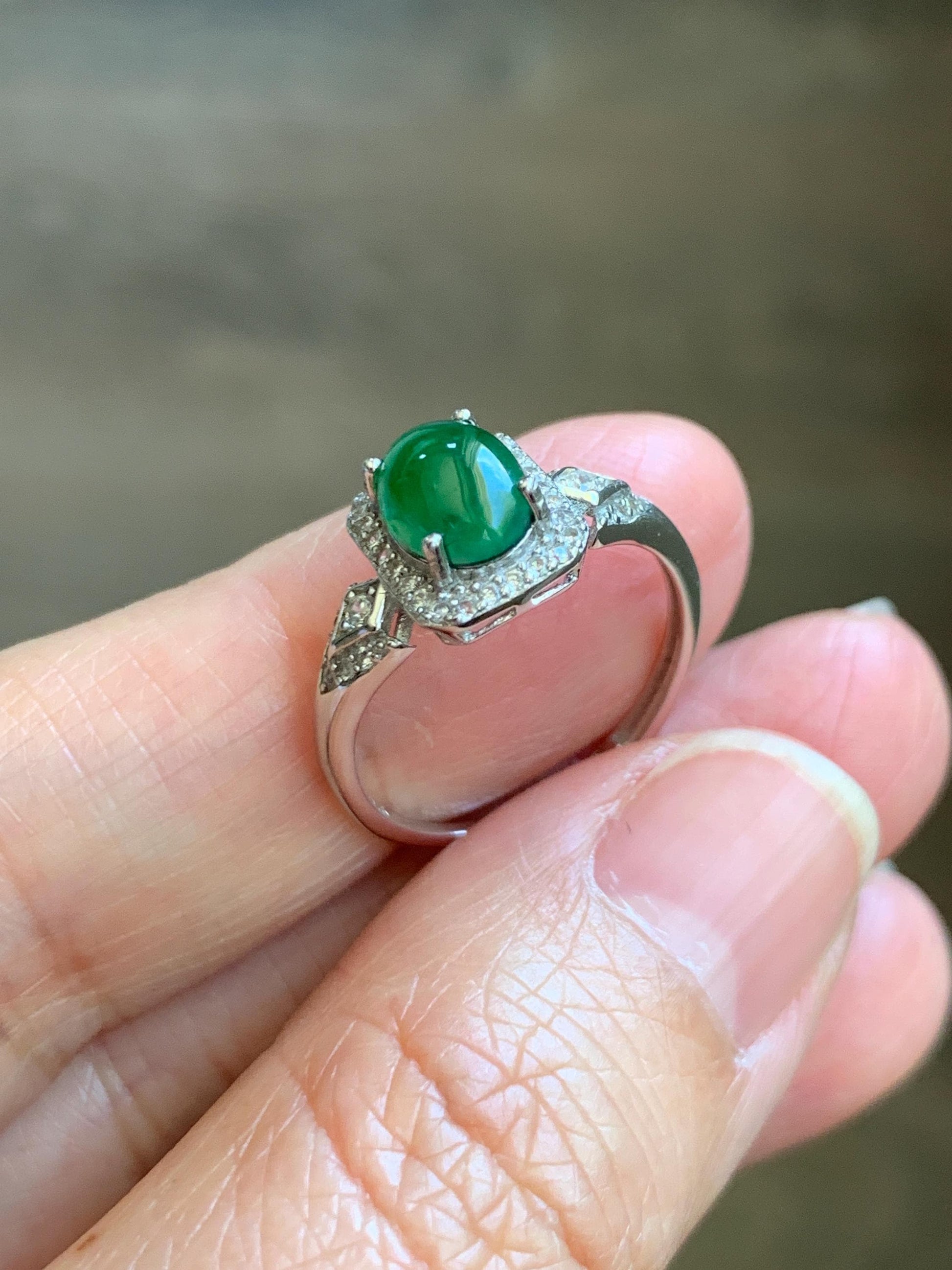 Natural Grade A Guatemalan Icy Translucent Vibrant Green Jade Jadeite Halo Ring Sterling Silver Size Adjustable 天然冰危绿翡翠戒指 WLO110