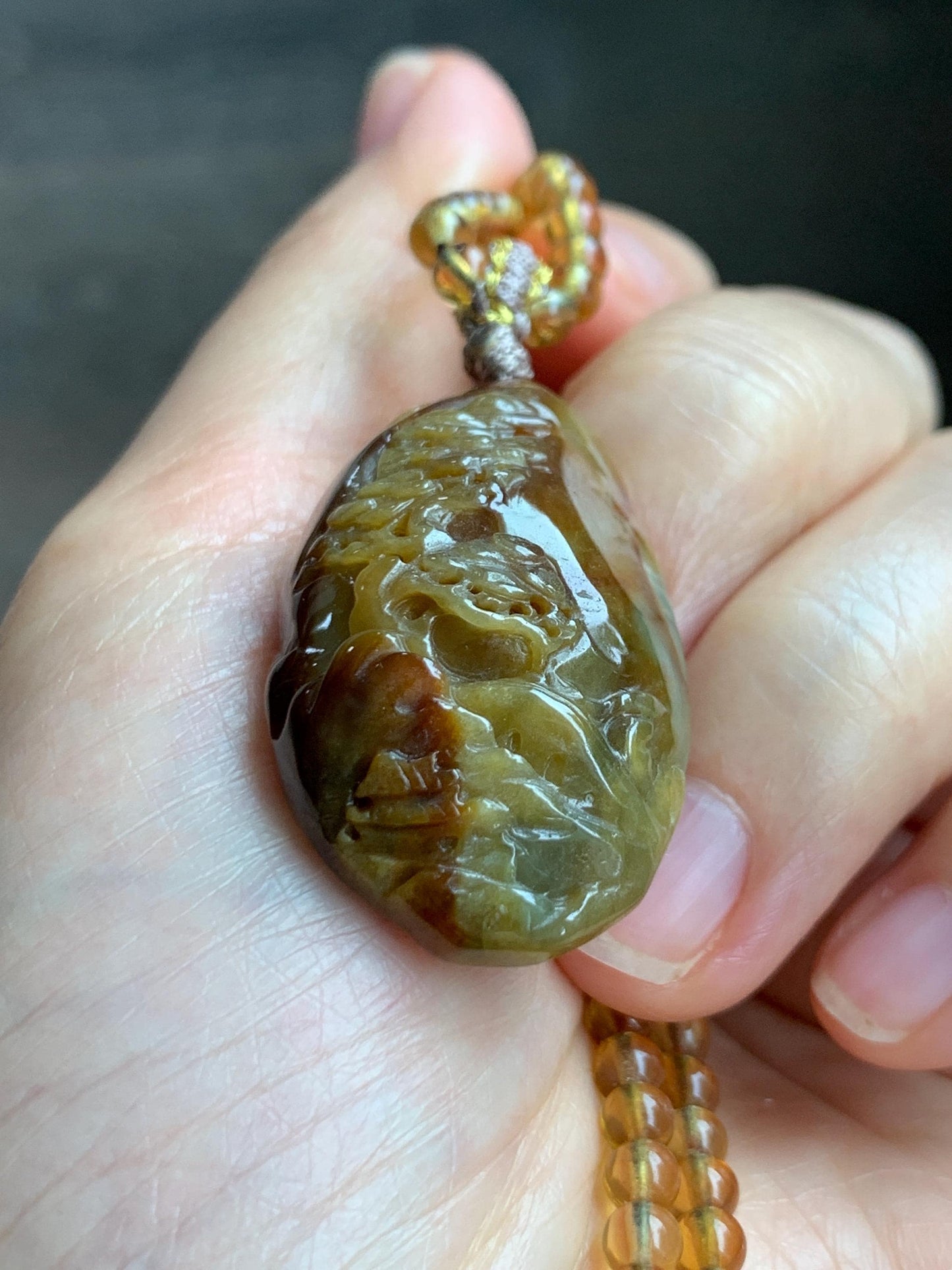 Natural Grade A Icy Dark Dusty Yellow Brown Marbled Jade Jadeite Carved Shan Shui Pendant Beaded Necklace 22” 21g 天然冰黄飘红翡翠山水吊坠蓝珀项链 MSS165