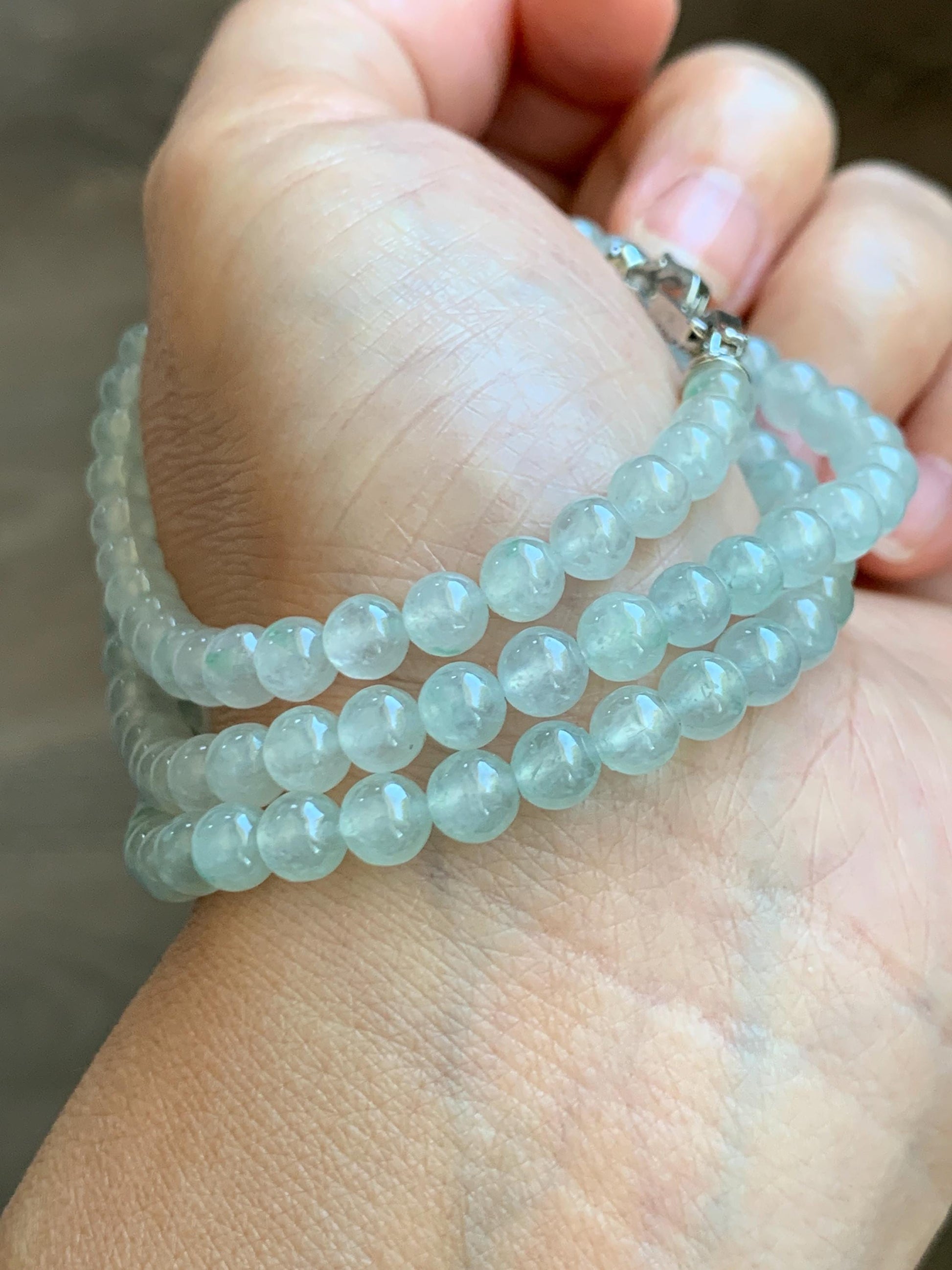 Grade A Natural Icy Highly Translucent White & Pastel Green Jade Jadeite Round Beads Beaded Necklace 5.5mm 23.5” 32g 天然冰晴底起光翡翠圆珠项链 MDQ660