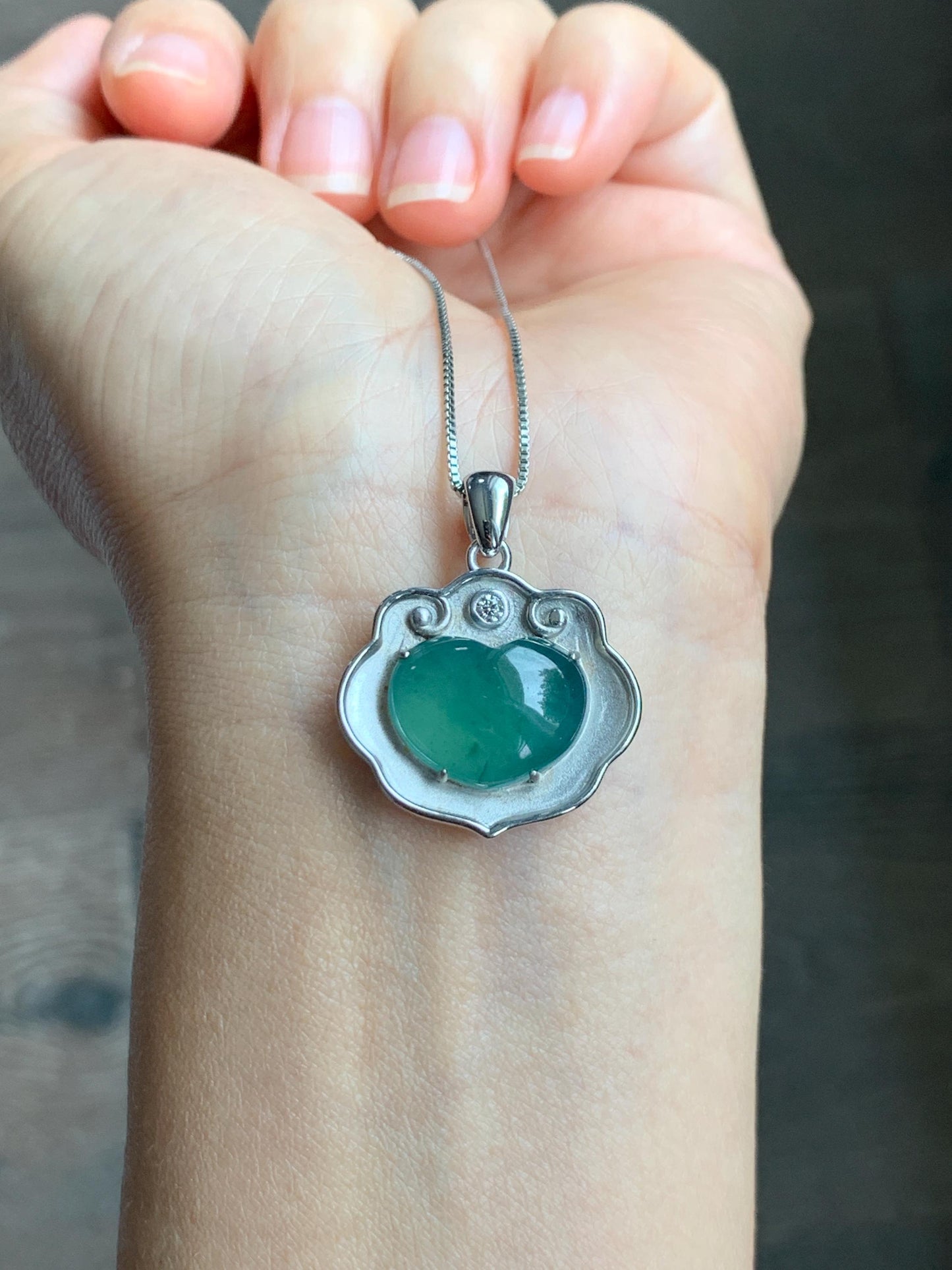 Certified Natural Grade A Guatemalan Icy Translucent Teal Green Jade Jadeite Heart Ruyi Lock Pendant Sterling Silver 6.7g 天然冰危绿翡翠爱心如意锁吊坠 221