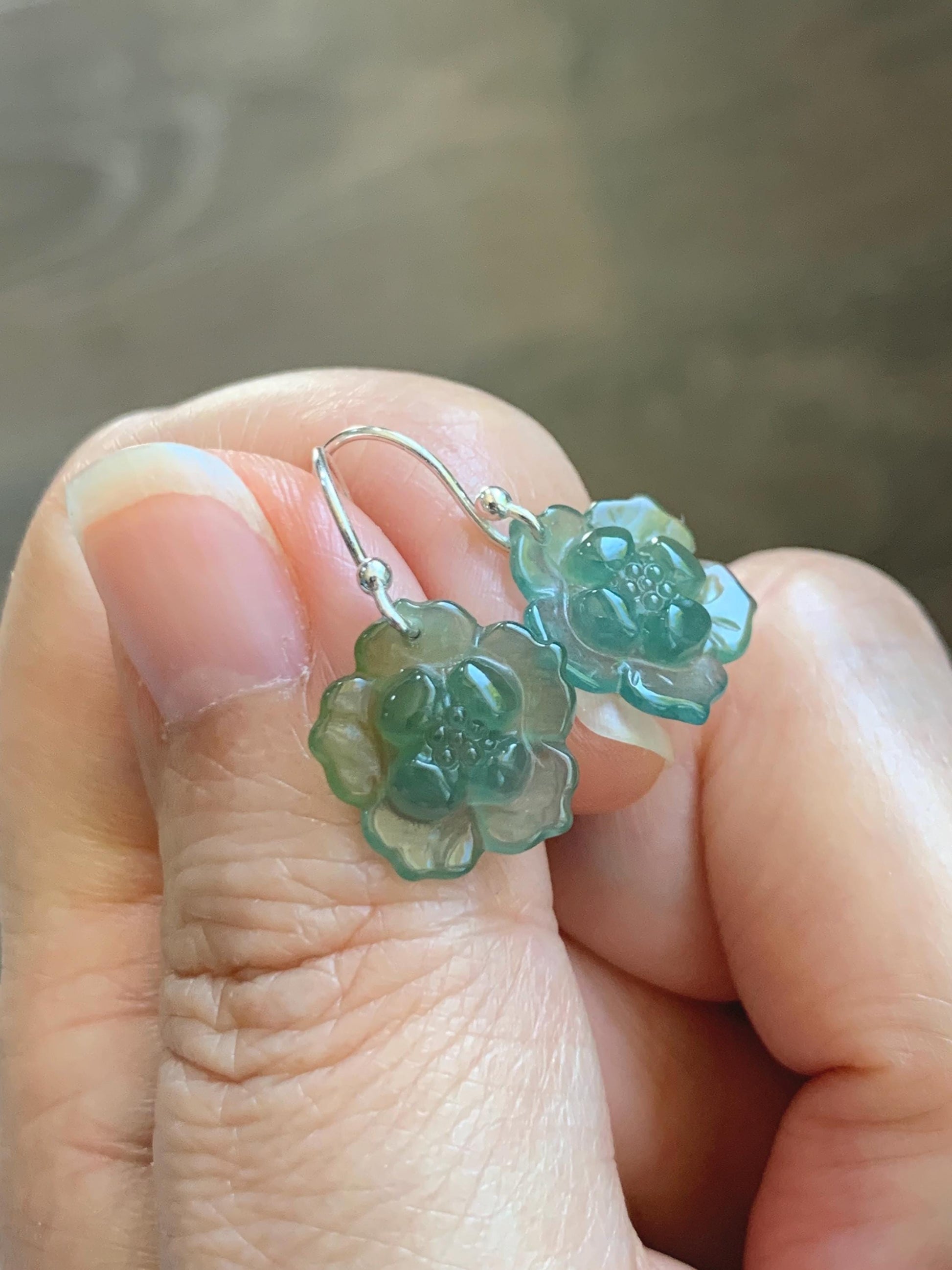 Natural Grade A Guatemalan Icy Translucent Teal Blue Yellow Marbled Jade Jadeite Lotus Flower Earrings Sterling Silver 天然冰危蓝翡翠莲花耳钩 WLG88C