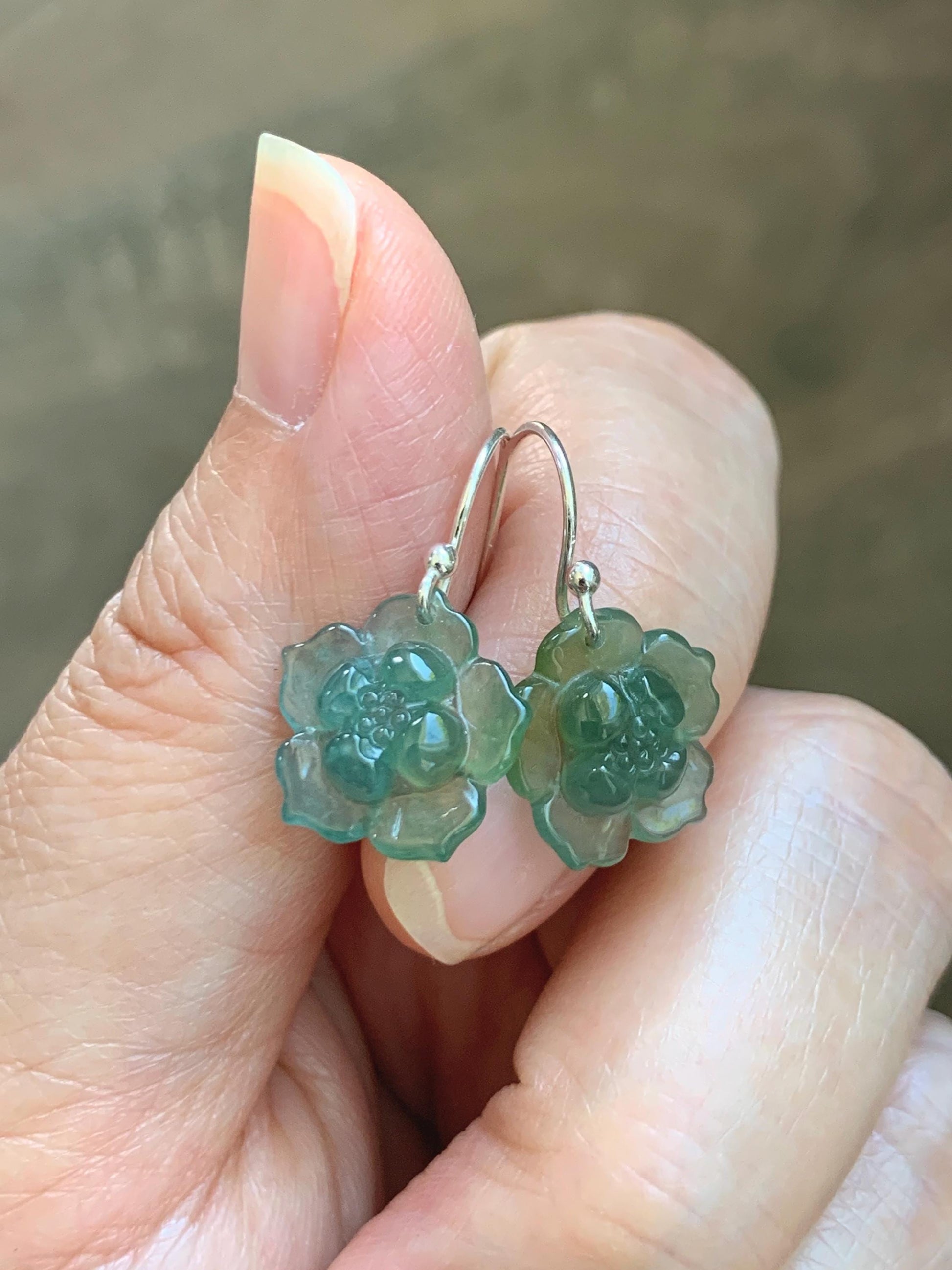 Natural Grade A Guatemalan Icy Translucent Teal Blue Yellow Marbled Jade Jadeite Lotus Flower Earrings Sterling Silver 天然冰危蓝翡翠莲花耳钩 WLG88C