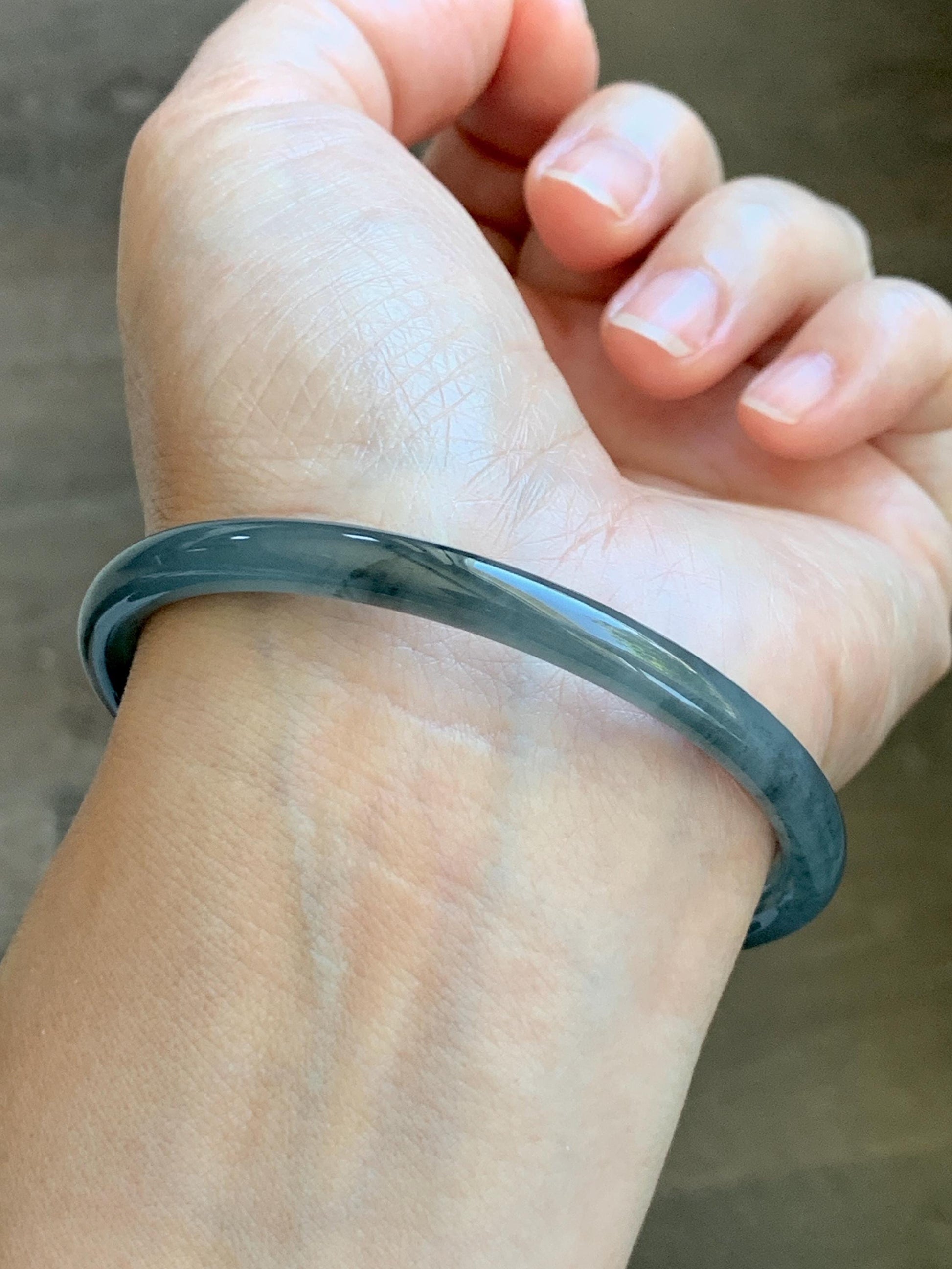 Certified Natural Grade A Guatemalan Icy Translucent Grayish Blue Wuji Marbled Jade Jadeite Bangle Bracelet 59mm 7.3” 天然冰危蓝灰乌鸡细圆条翡翠手镯 191