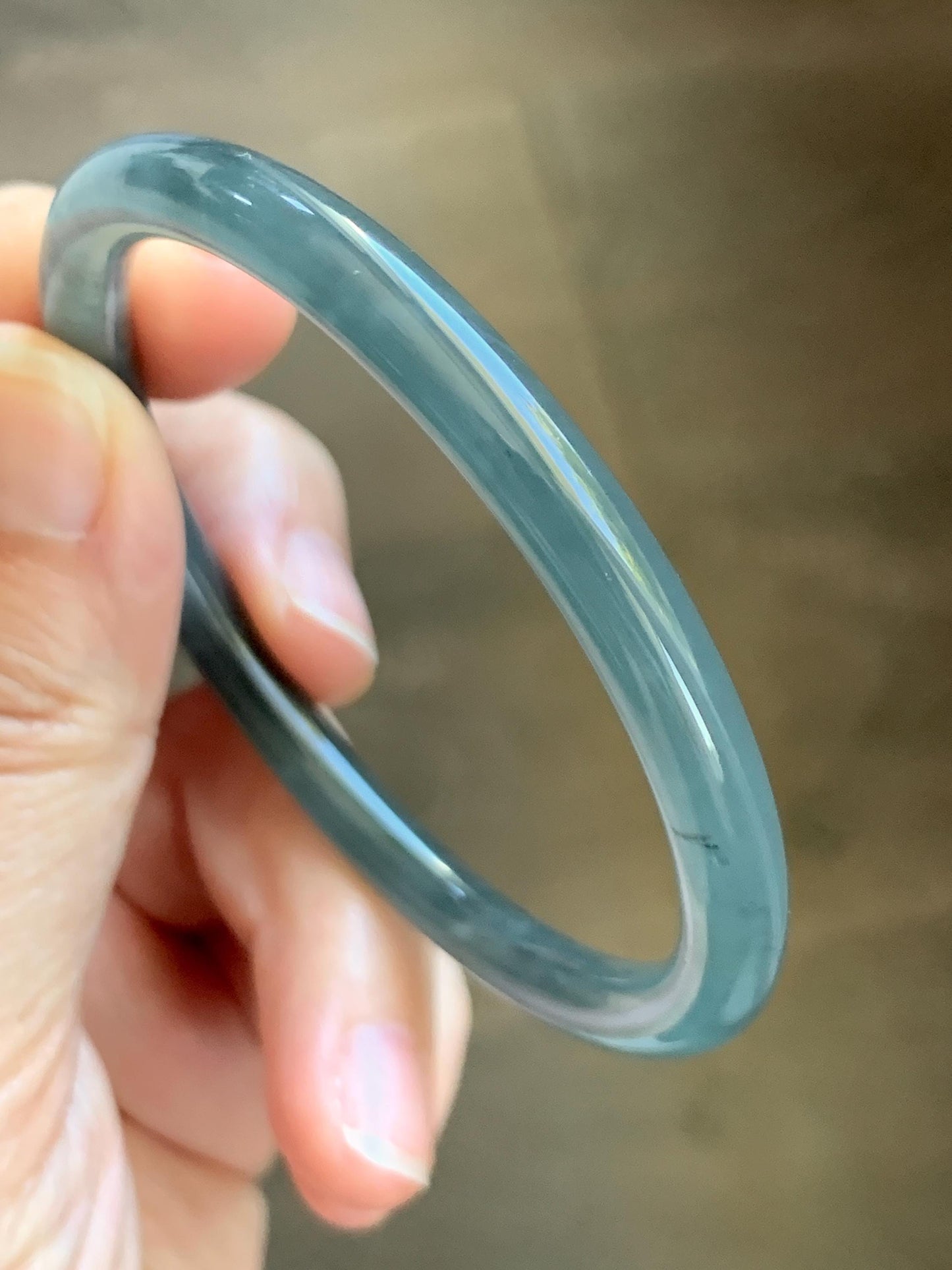 Certified Natural Grade A Guatemalan Icy Translucent Grayish Blue Wuji Marbled Jade Jadeite Bangle Bracelet 55.16mm 6.8” 天然冰危蓝灰乌鸡细圆条翡翠手镯 192