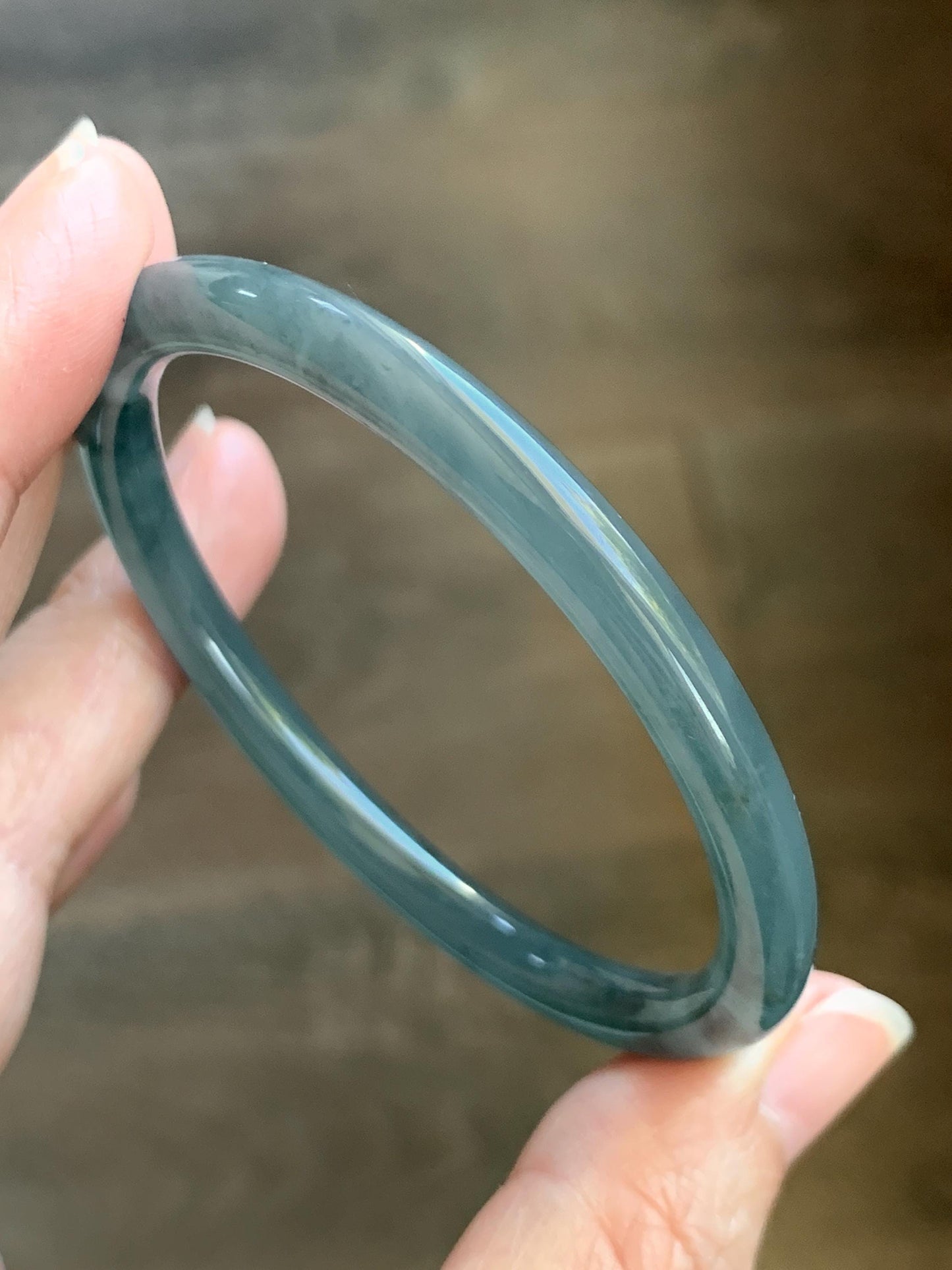 Certified Natural Grade A Guatemalan Icy Translucent Grayish Blue Wuji Marbled Jade Jadeite Bangle Bracelet 55.16mm 6.8” 天然冰危蓝灰乌鸡细圆条翡翠手镯 192