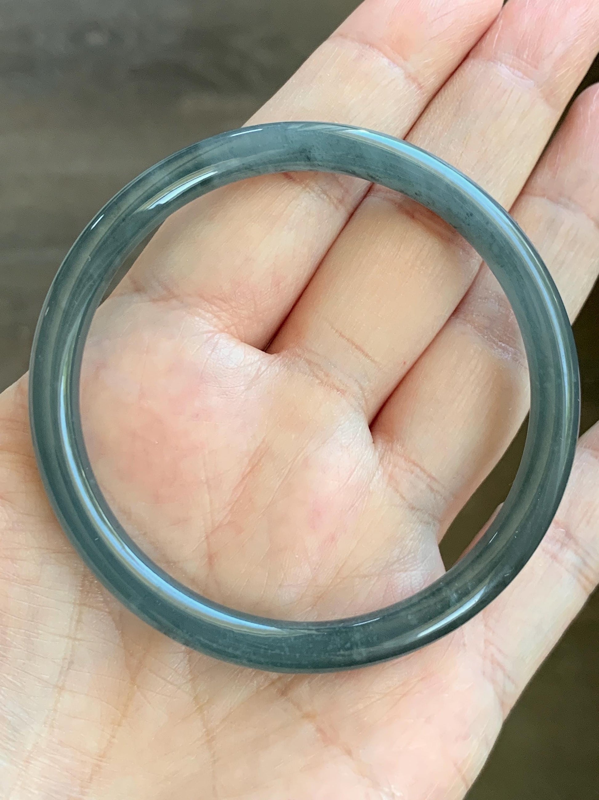 Certified Natural Grade A Guatemalan Icy Translucent Grayish Blue Wuji Marbled Jade Jadeite Bangle Bracelet 55.16mm 6.8” 天然冰危蓝灰乌鸡细圆条翡翠手镯 192