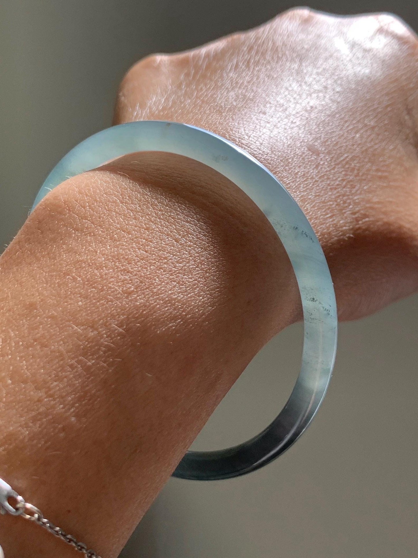 Certified Natural Grade A Guatemalan Icy Translucent Grayish Blue Wuji Marbled Jade Jadeite Bangle Bracelet 60mm 7.42” 天然冰危蓝灰乌鸡细圆条翡翠手镯 189