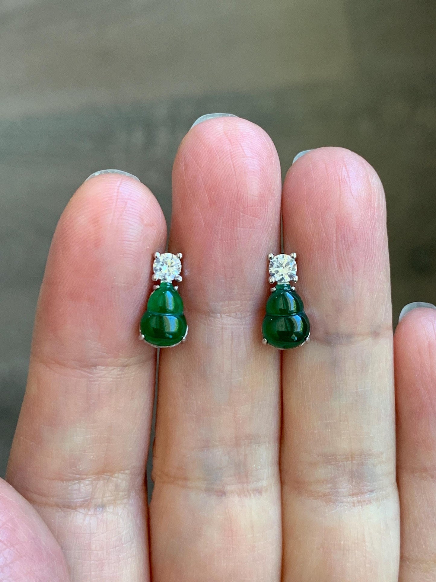 Natural Guatemalan Grade A Icy Translucent Green Jade Jadeite Gourd Hulu Stud Earrings Sterling Silver 天然冰危绿翡翠葫芦银镶耳钉 HUT79