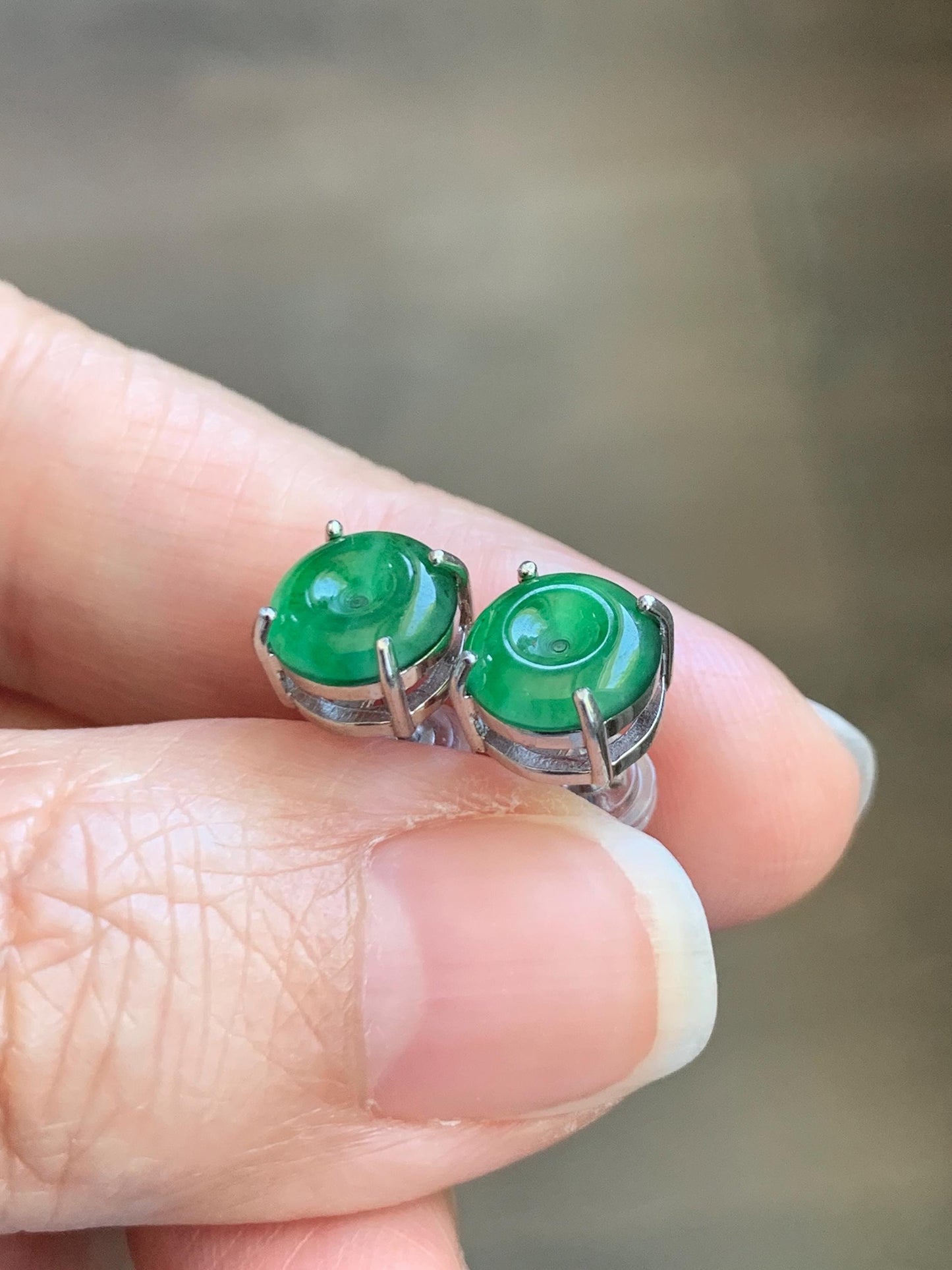 Natural Grade A Guatemalan Icy Translucent Vibrant Green Jade Jadeite Mini Ping An Kou Donut Earrings Sterling Silver 天然冰危绿翡翠平安扣耳钉 WLK100